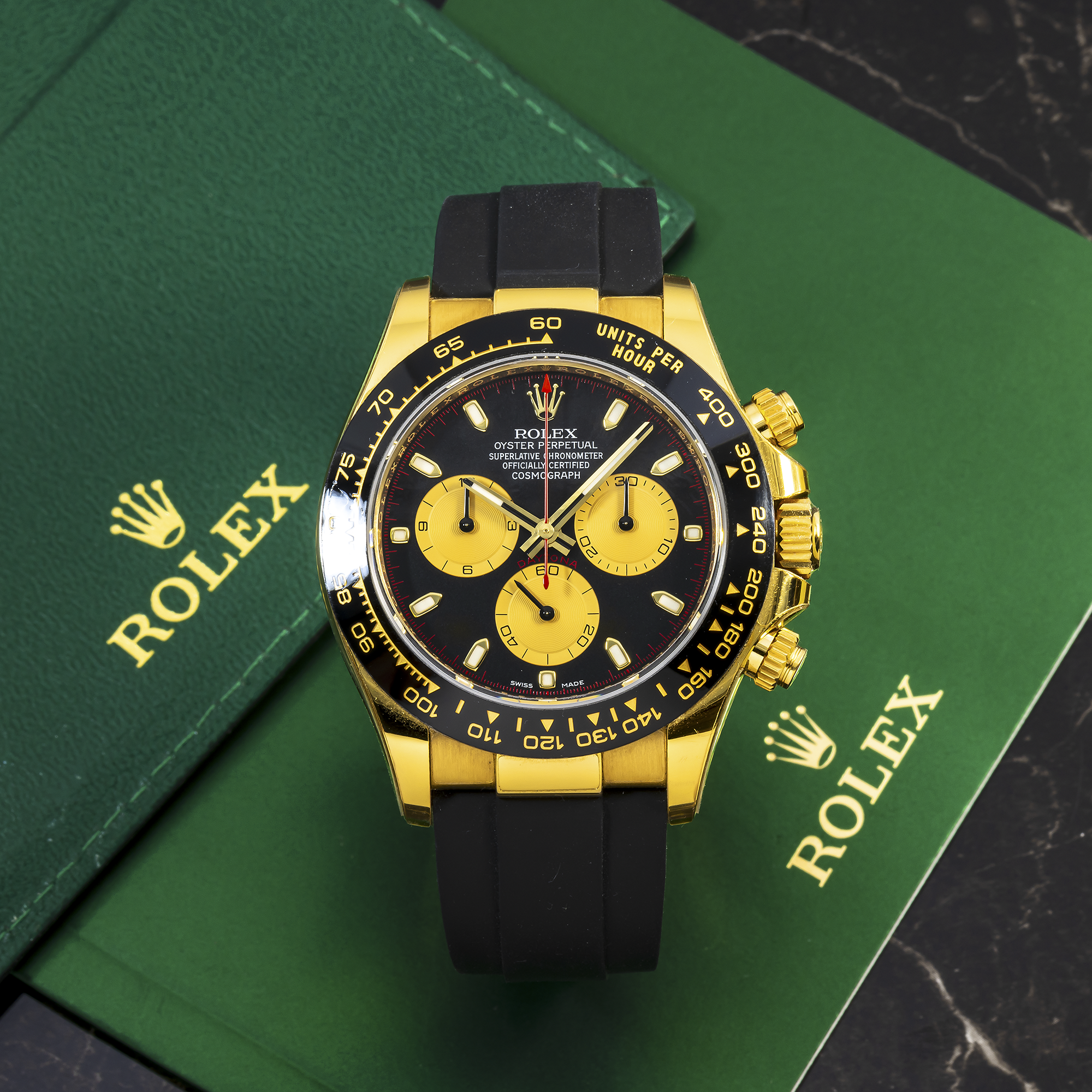 Rolex Cosmograph Daytona 40MM 116518LN Pikachu Black Dial Black Ceramic Tachymeter Bezel Black Oysterflex Strap