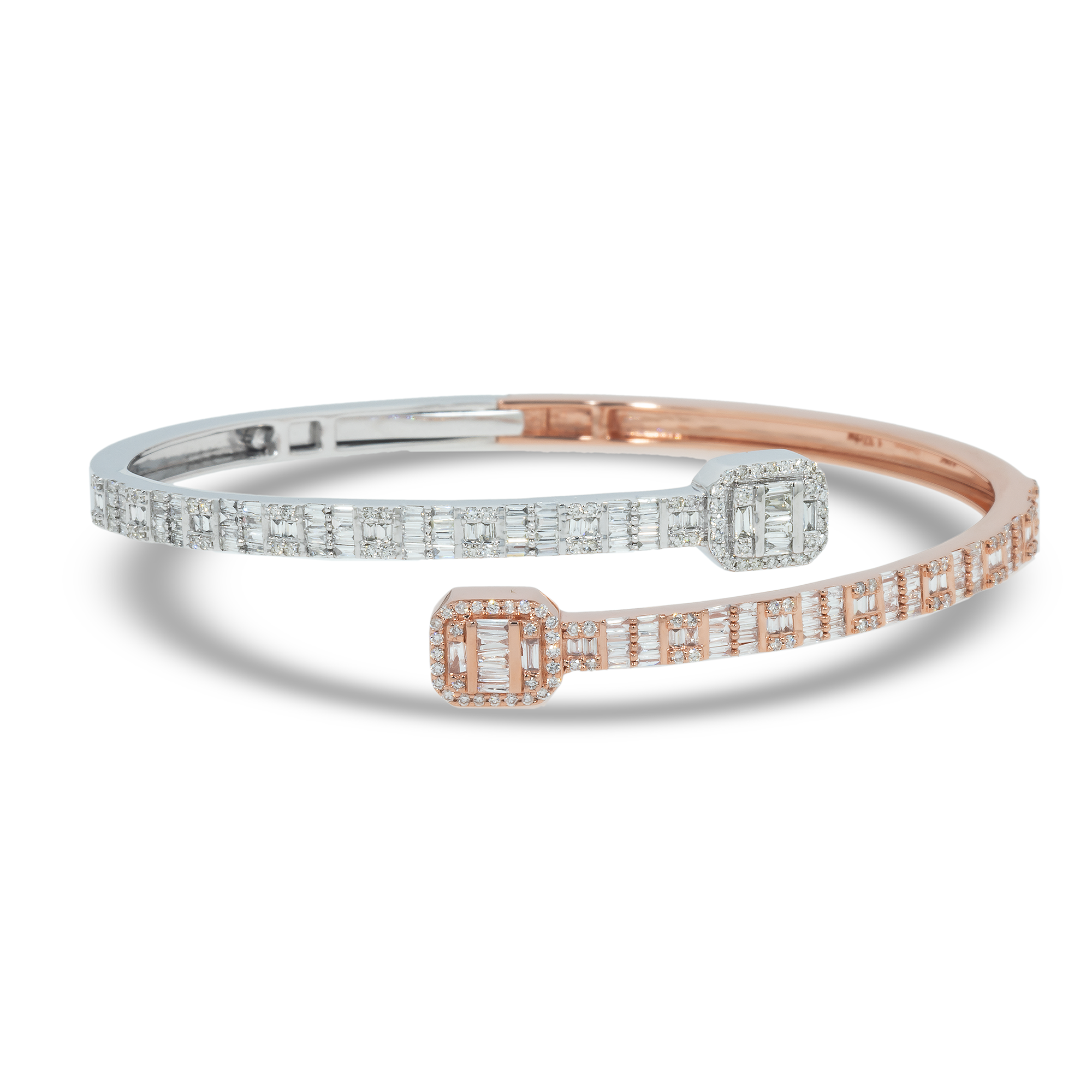 10K GOLD ROUND AND BAGUETTE DIAMOND SQUARE SHAPE BANGLE 1.49 CT