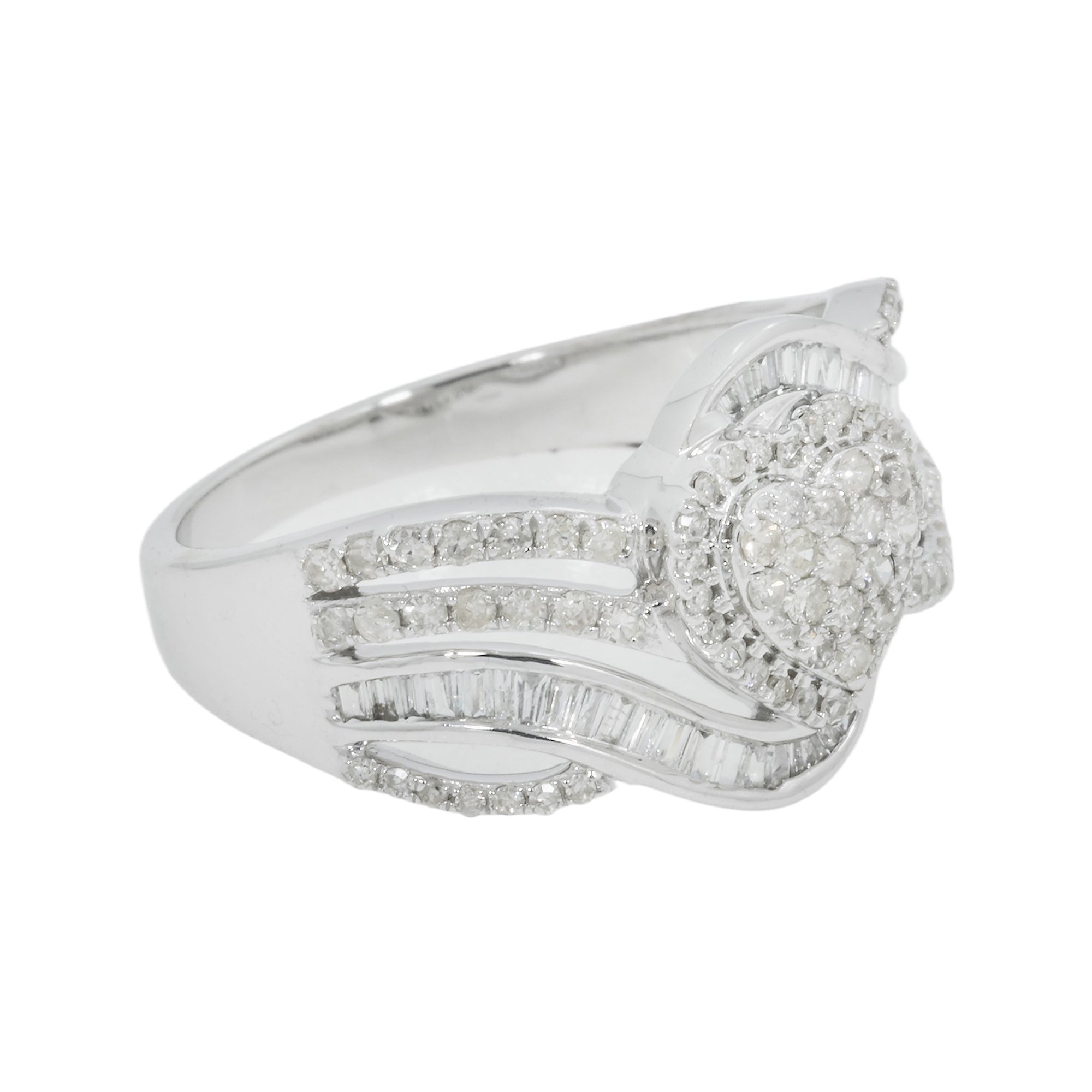 14K GOLD ROUND AND BAGUETTE DIAMOND HEART MULTIROW RING 0.80 CT