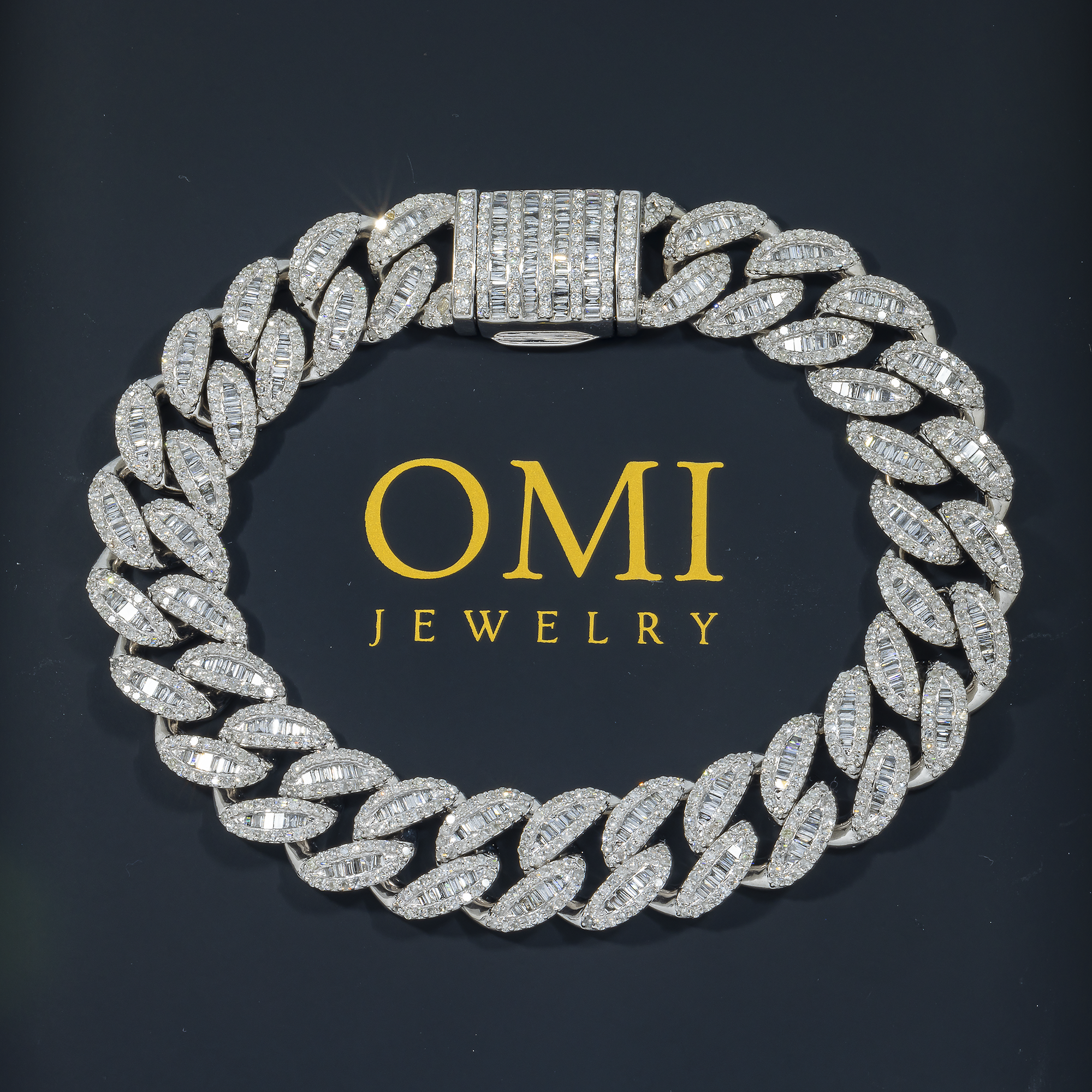 10K GOLD BAGUETTE AND ROUND DIAMOND 12MM OPEN CUBAN LINK BRACELET 8.08 CT