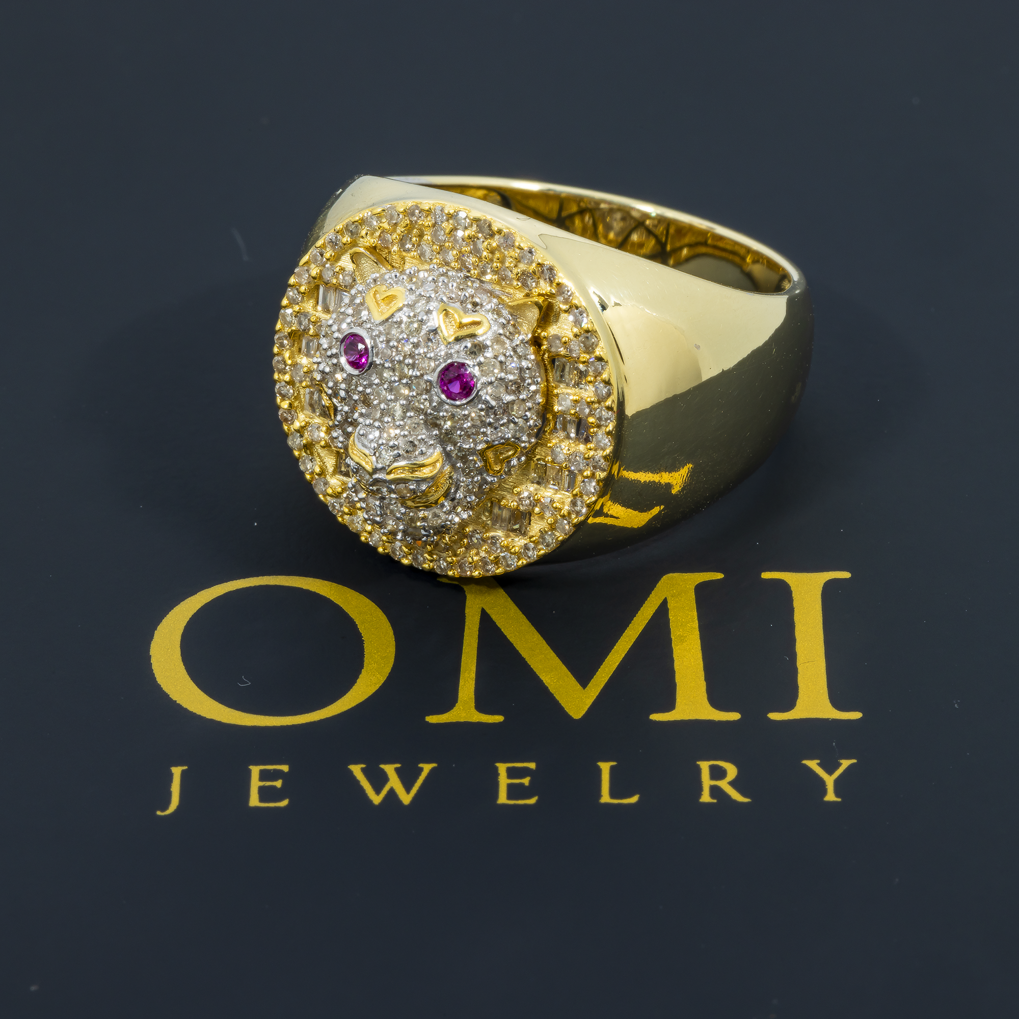 10K GOLD DIAMOND AND GEMSTONE LION HEAD STATEMENT RING 0.75 CTW