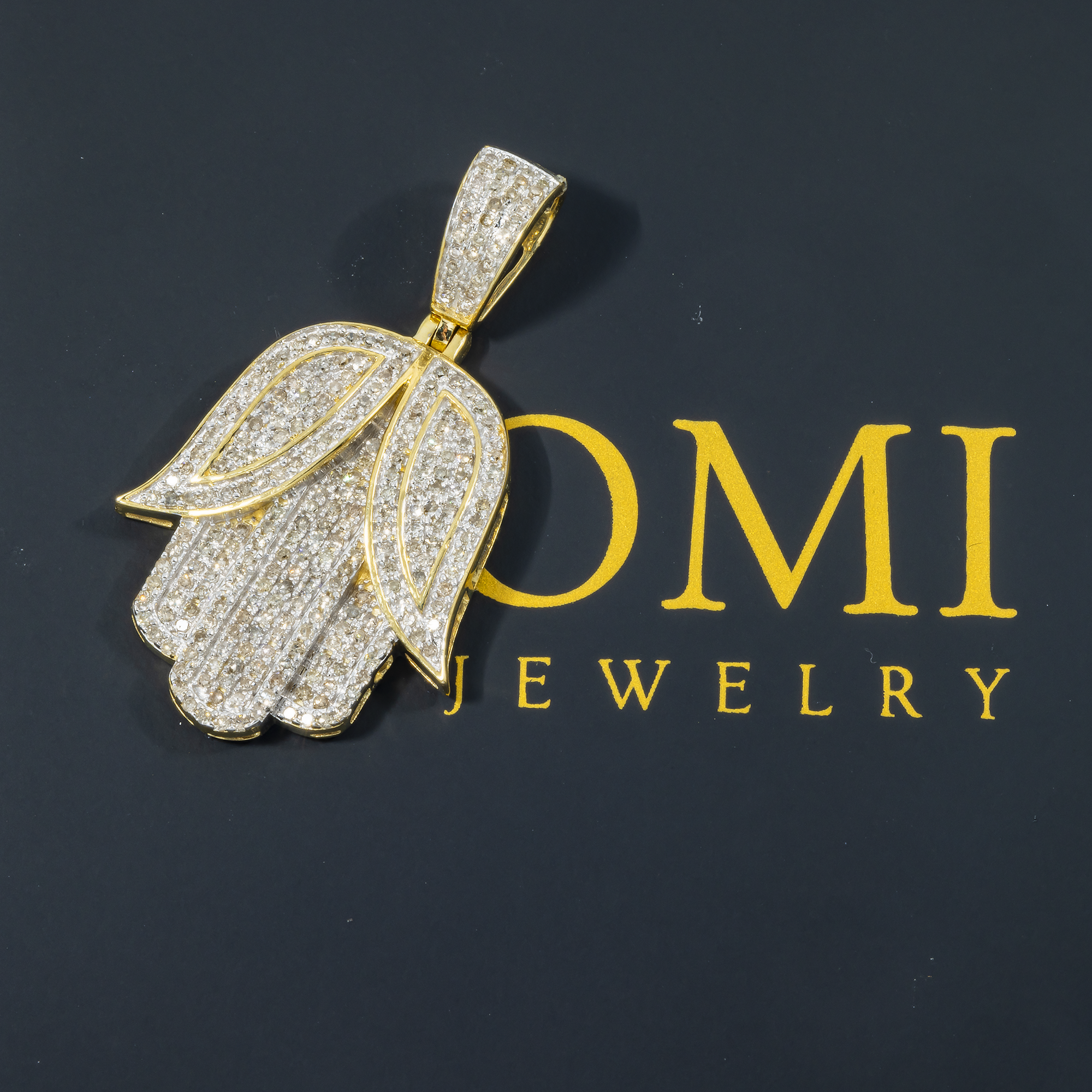 10K GOLD DIAMOND HAMSA PENDANT 0.80 CT