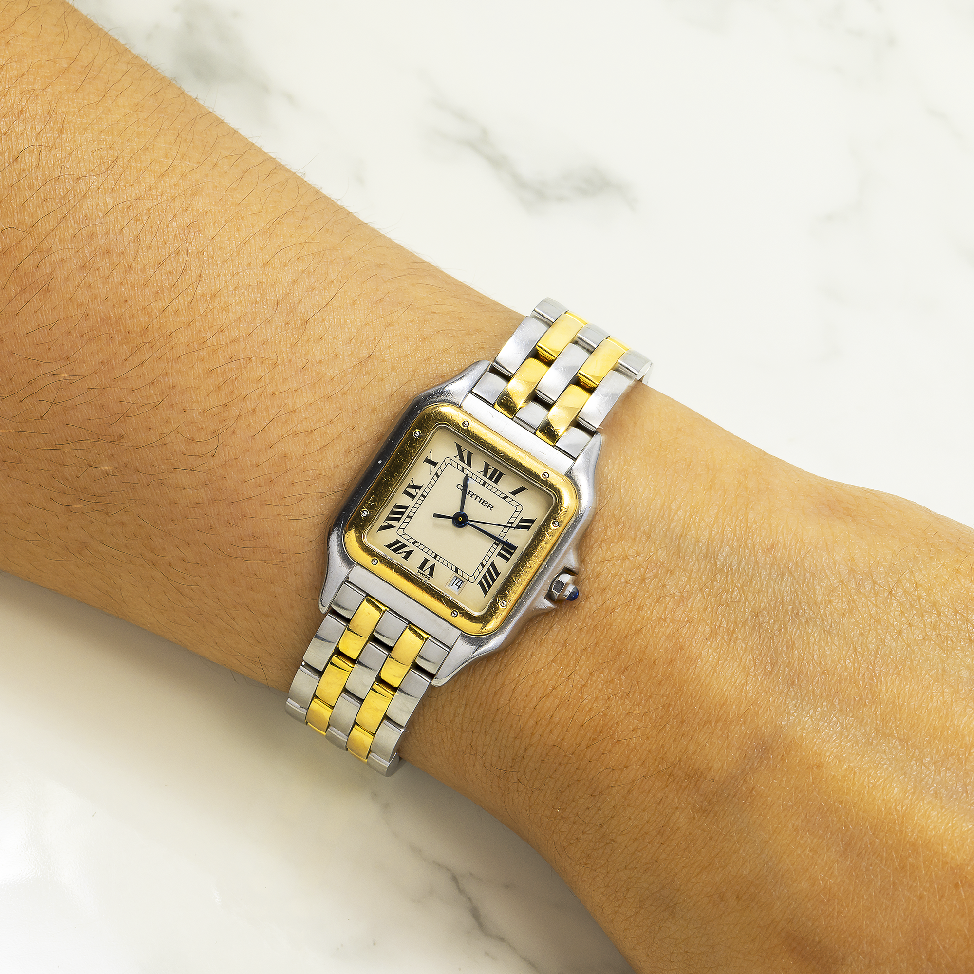 Cartier Panthère 27MM W25028B6 Ivory Roman Dial Yellow Gold Bezel Two Tone Yellow Gold Bracelet