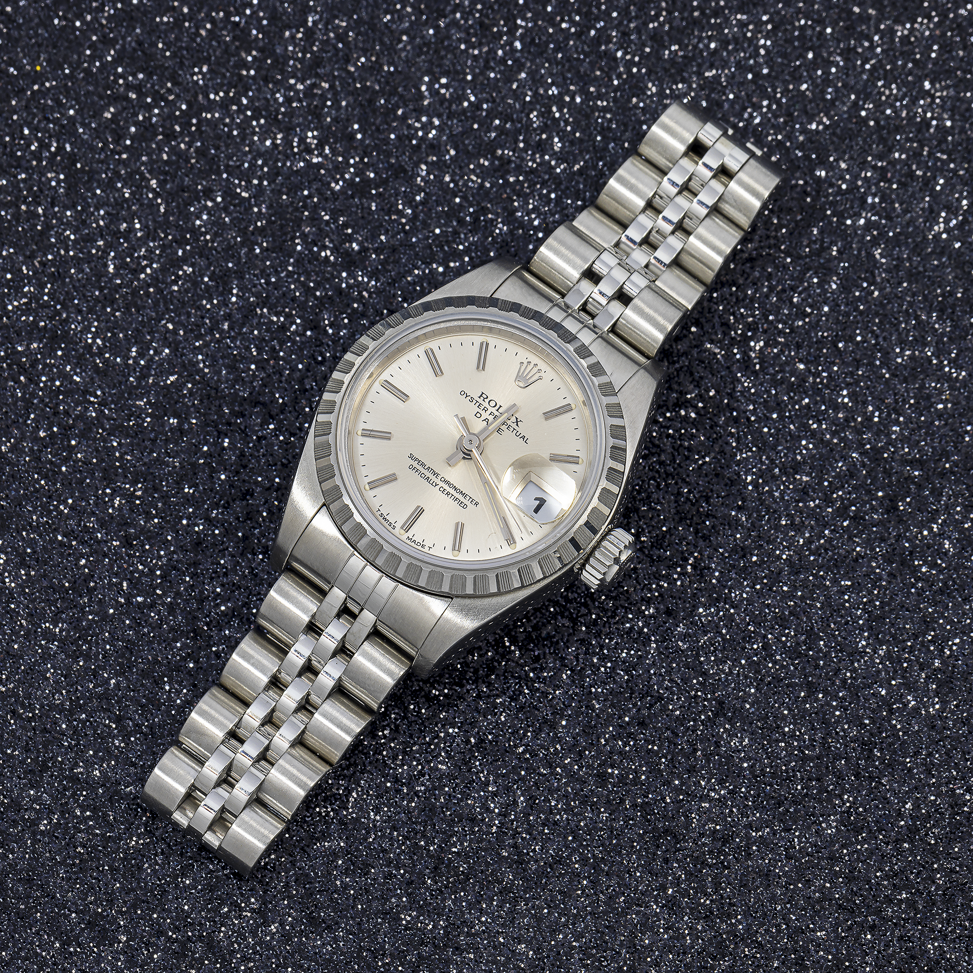 Rolex Date 26MM 6924 Silver Dial Engine Turned Bezel Stainless Steel Jubilee Bracelet