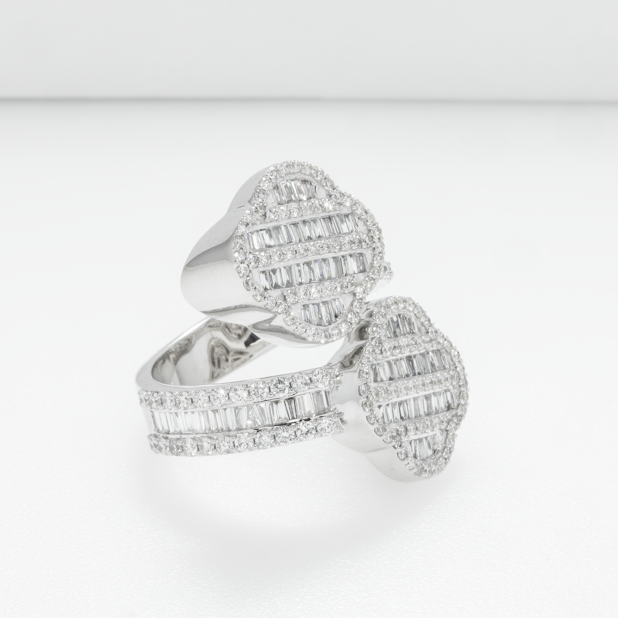 14K GOLD BAGUETTE AND ROUND DIAMOND DOUBLE CLOVER BYPASS RING 1.79 CT