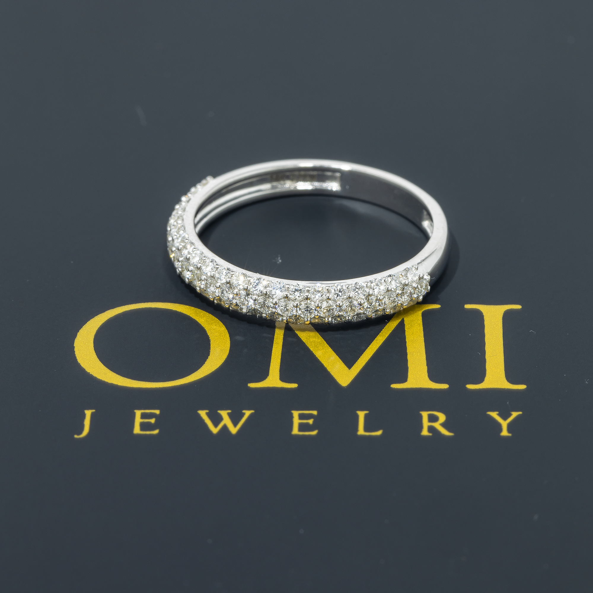 14K GOLD DIAMOND RING 0.69 CT