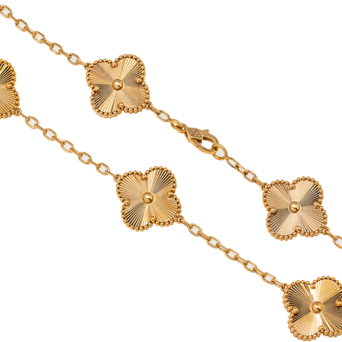 18K GOLD CLOVER NECKLACE