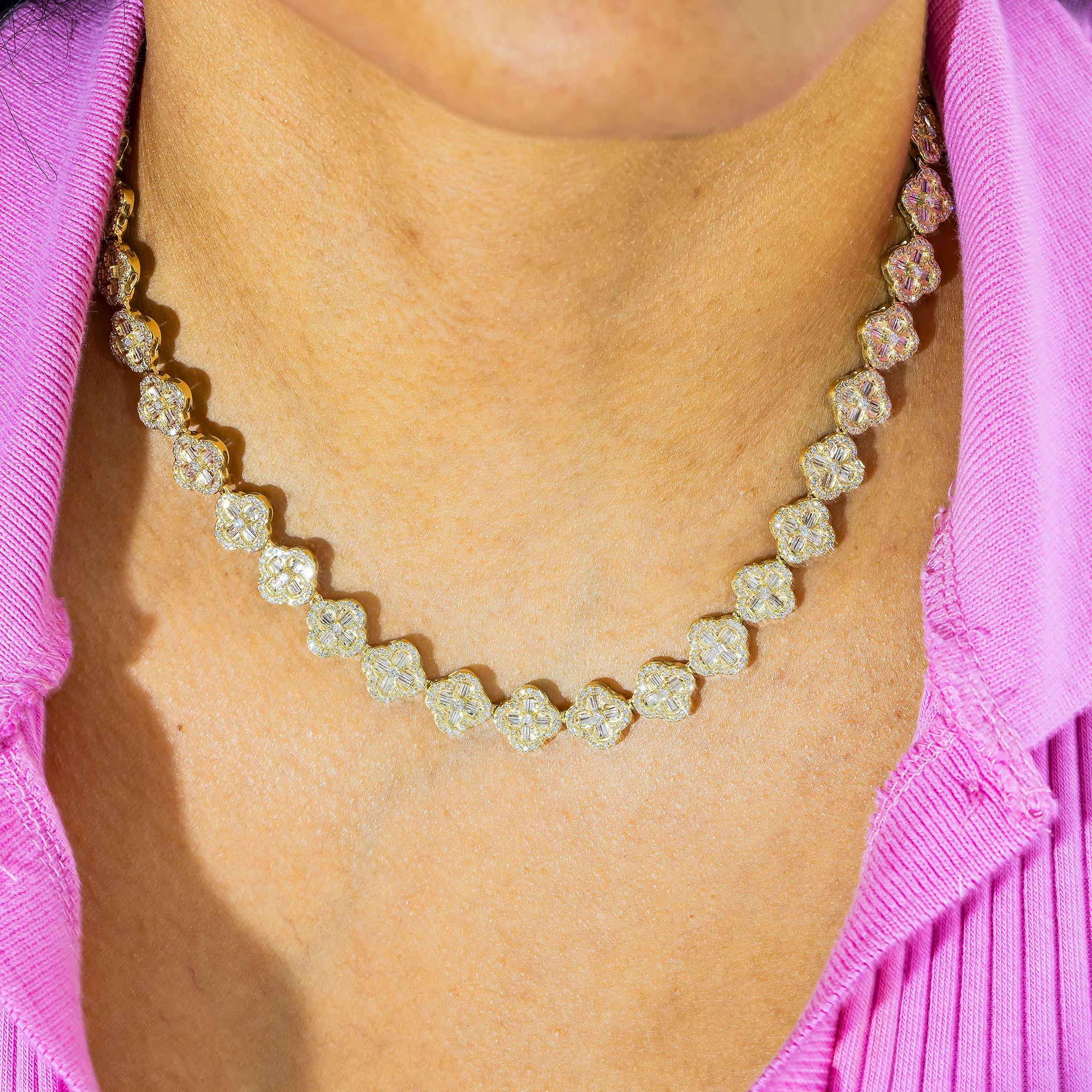 10K GOLD ROUND DIAMOND CLUSTER CLOVER CHAIN 6.90 CT