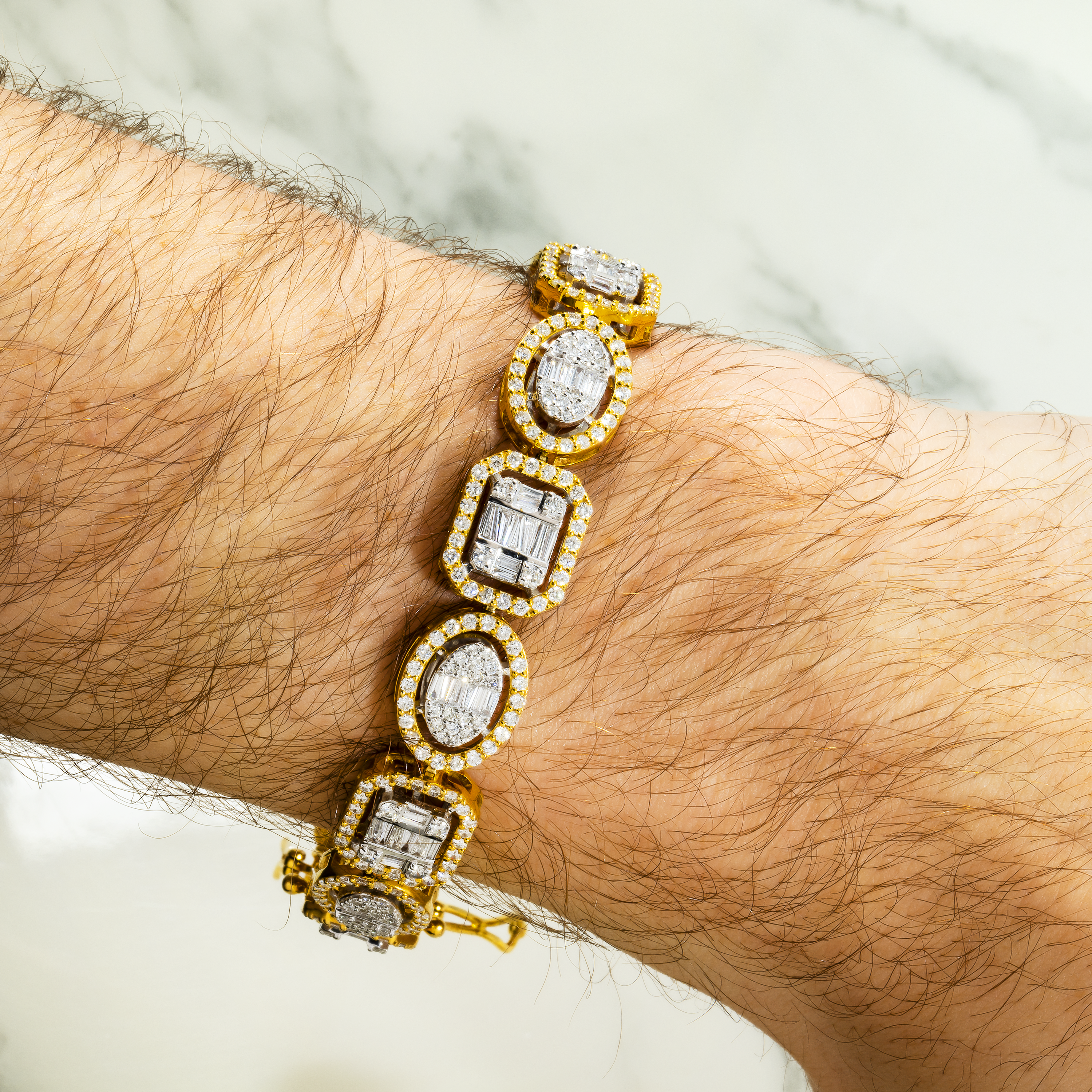 10K GOLD BAGUETTE AND ROUND DIAMONDS SQUARE SHAPED BRACELET 8.95 CT