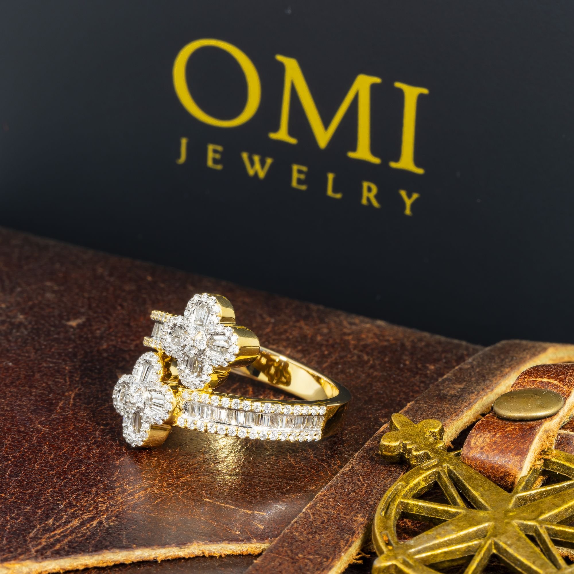 14K GOLD BAGUETTE AND ROUND DIAMOND DOUBLE CLOVER RING 1.09 CT