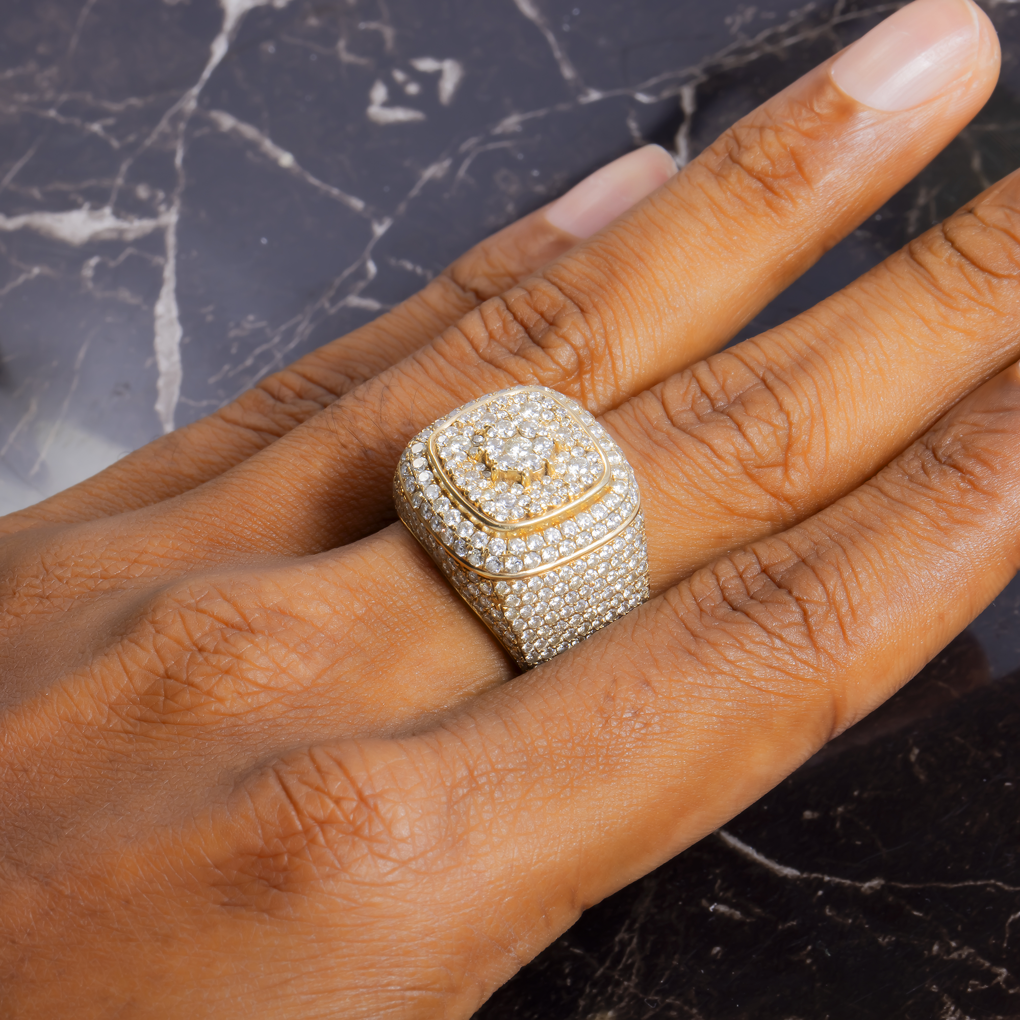 10K GOLD ROUND FLOWER CLUSTER DIAMOND STATEMENT RING 5.51 CT