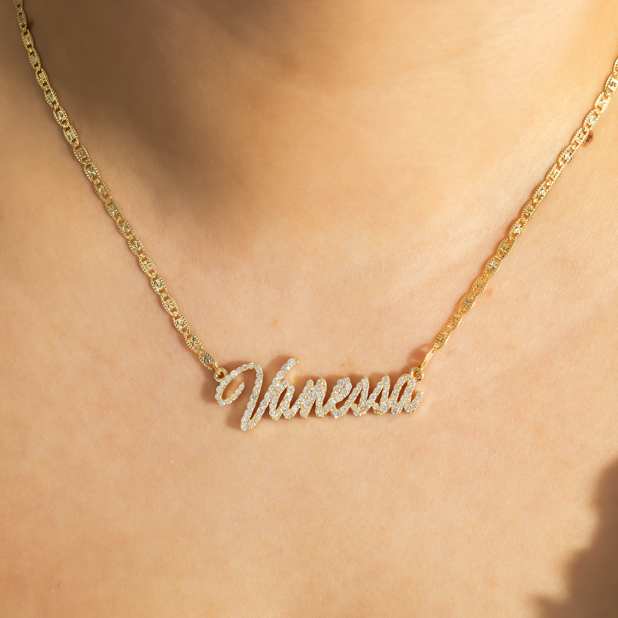14K YELLOW GOLD DIAMOND CUSTOM NAME NECKLACE