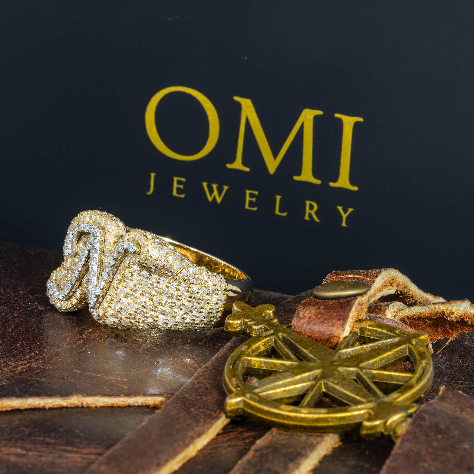 10K GOLD DIAMOND INITIAL LETTER N STATEMENT RING 2.90 CT