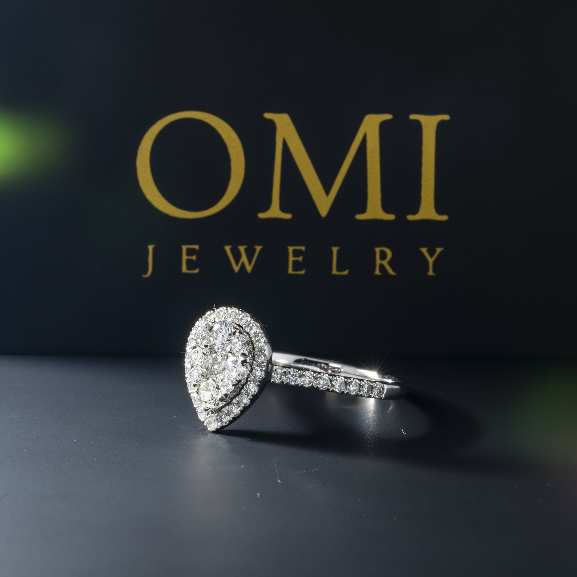 14K GOLD PEAR DIAMOND CLUSTER WITH HALO ENGAGEMENT RING 0.90 CTW