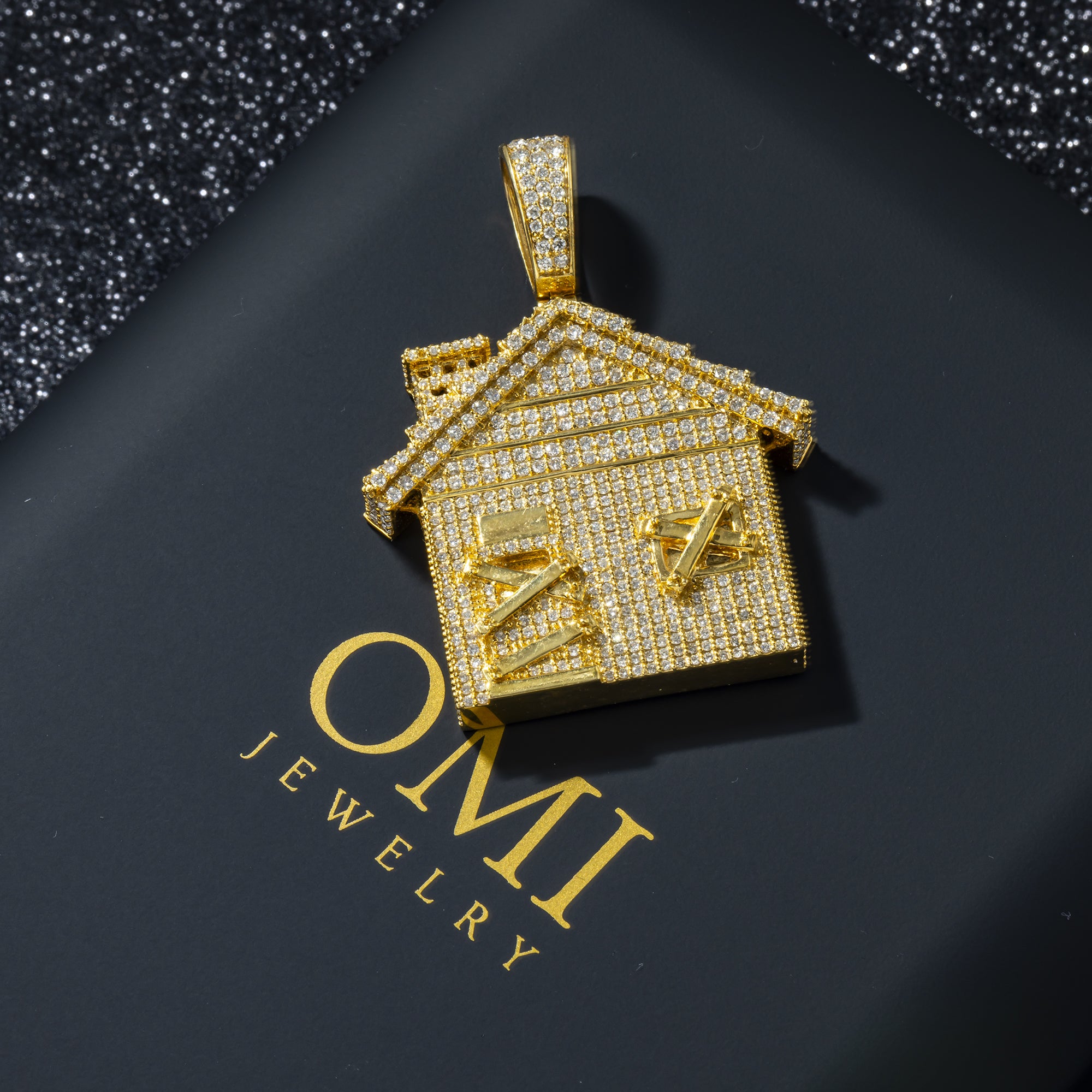 10K GOLD DIAMOND TRAP HOUSE PENDANT 3.75 CTW