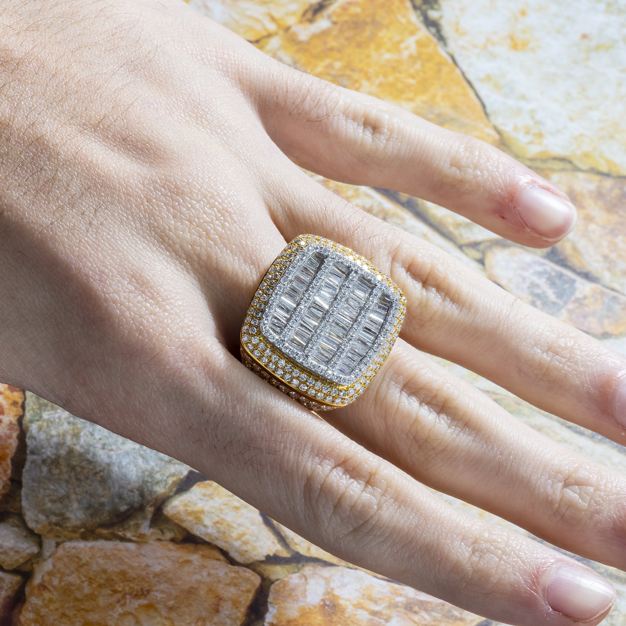 14K GOLD BAGUETTE DIAMOND STATEMENT RING 7.50 CTW