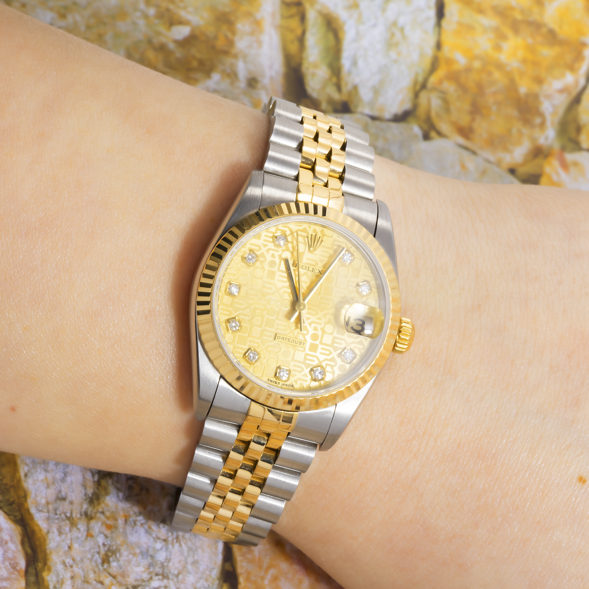 Rolex Datejust 31MM 6824 Champagne Pattern Diamond Dial Fluted Bezel Two Tone Yellow Gold Jubilee Bracelet