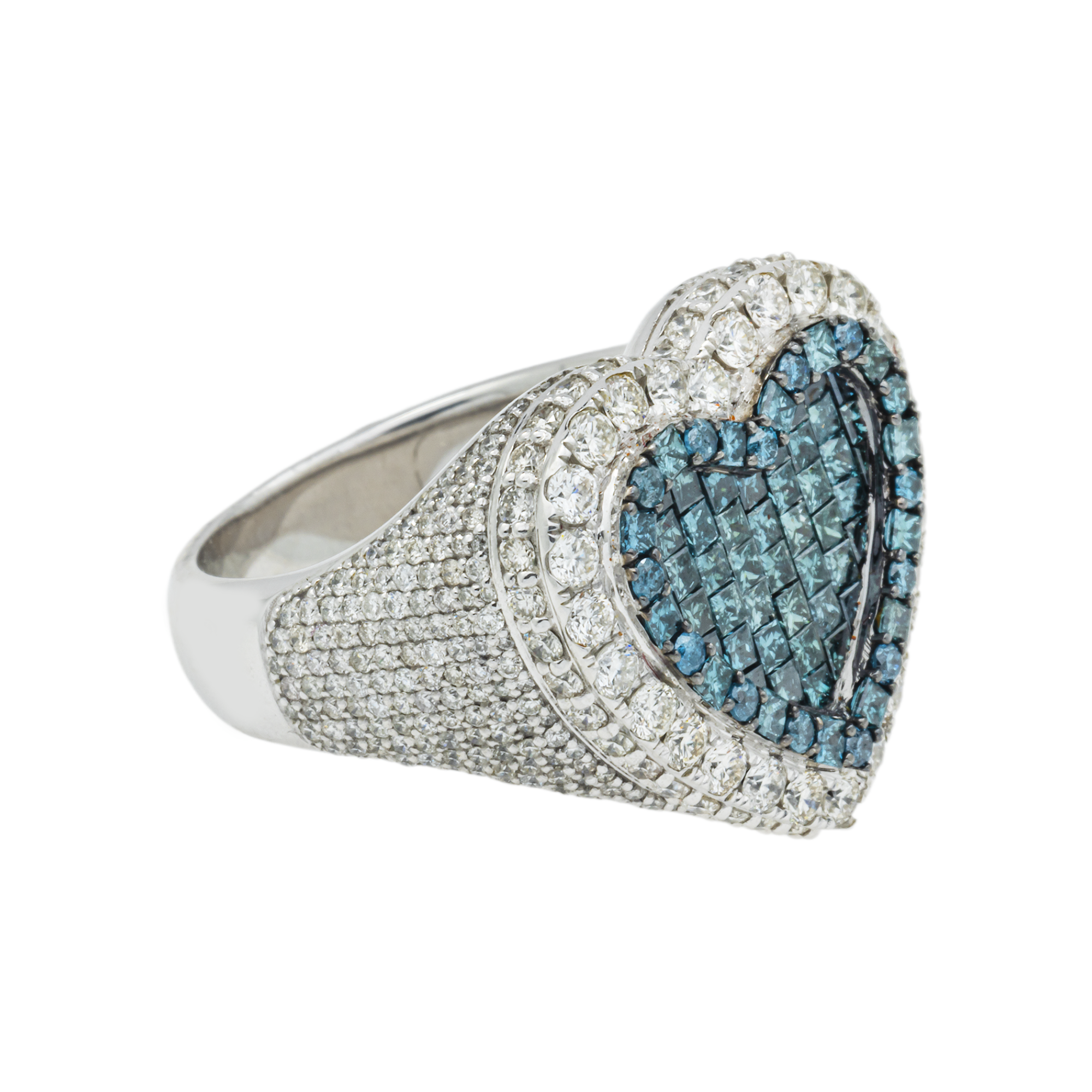 14K GOLD BLUE AND WHITE DIAMOND HEART RING 3.85 CT