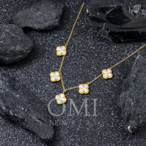 18K GOLD ROUND DIAMOND CLOVER SHAPE NECKLACE 0.95 CT