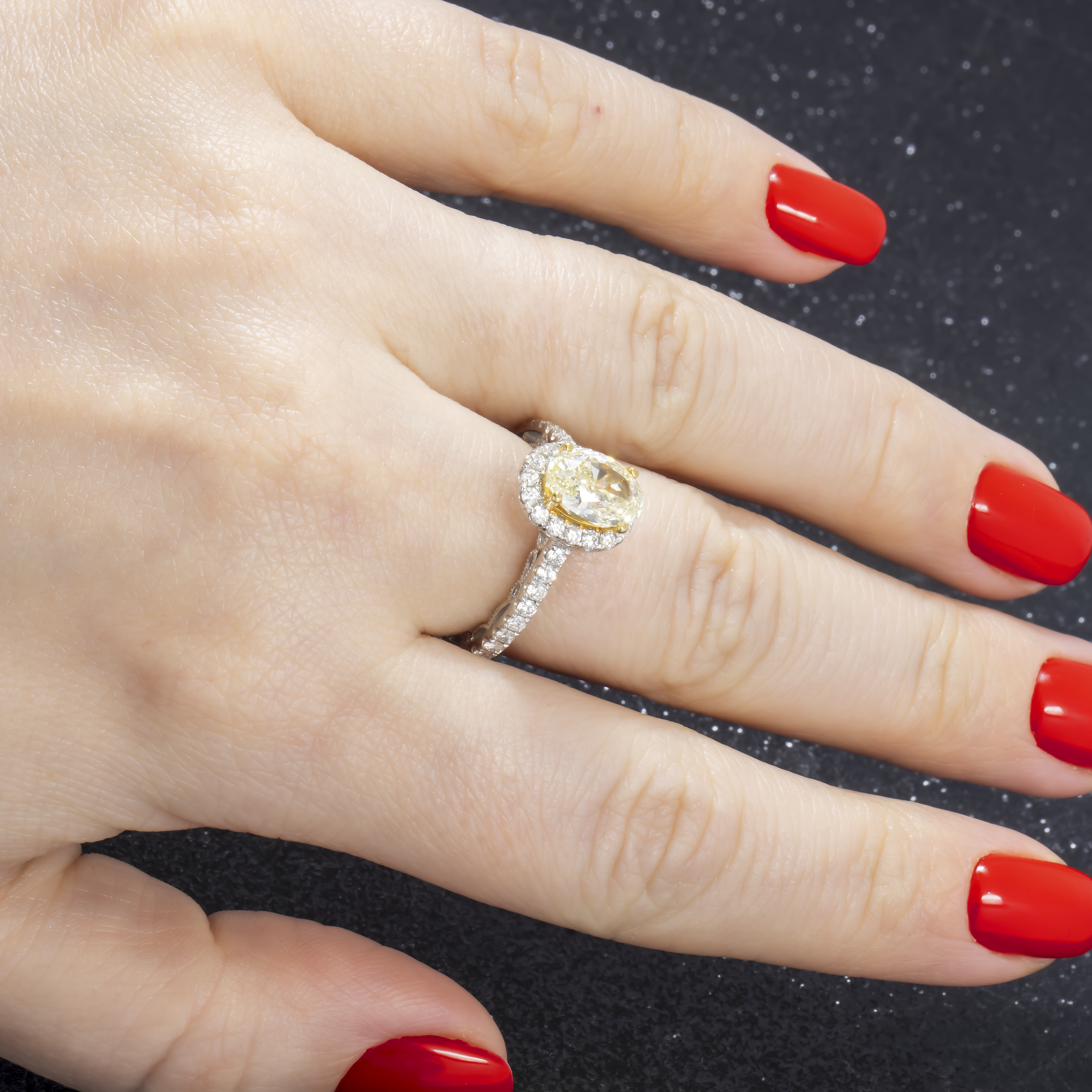 18K GOLD OVAL YELLOW LAB DIAMOND CLUSTER HALO ENGAGEMENT RING 2.99 CTW