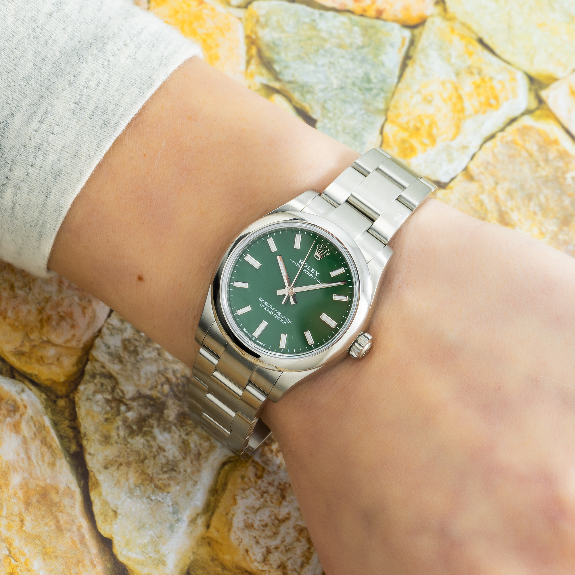 Buy Rolex Oyster Perpetual 31MM 277200 Green Dial Smooth Buy Rolex Oyster Perpetual 31MM 277200 Green Dial Smooth