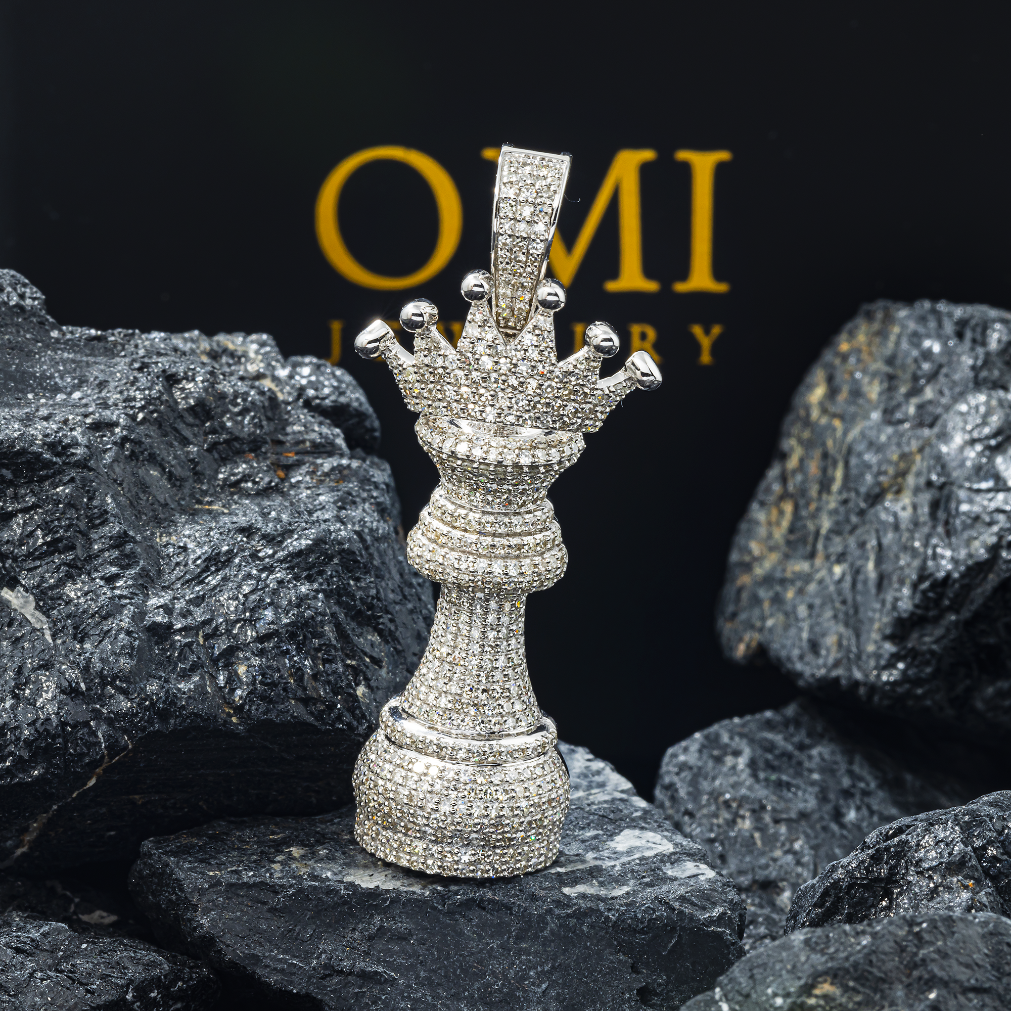 10K GOLD DIAMOND KING CHESS PIECE PENDANT 1.31 CT