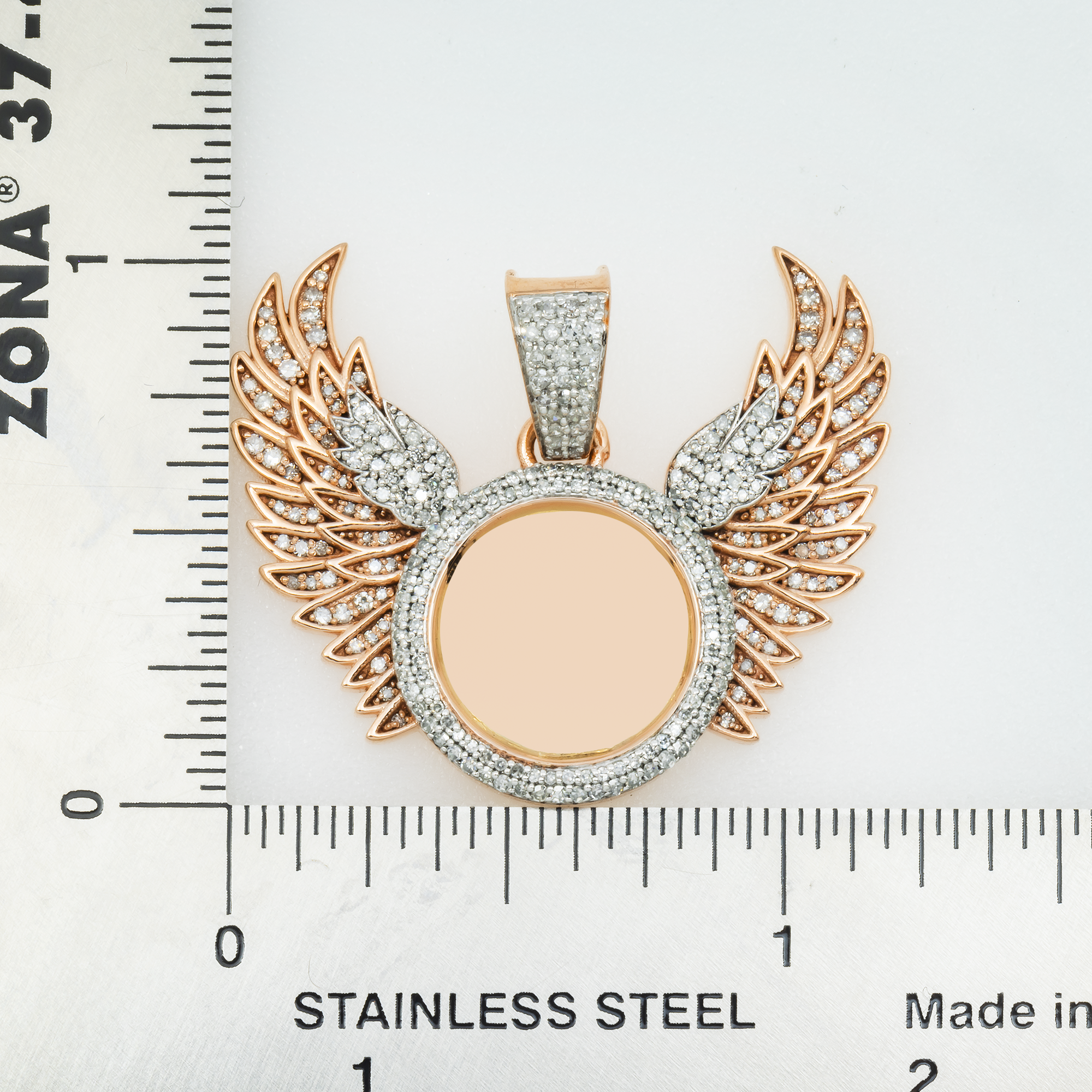 10K GOLD DIAMOND CIRCLE WITH ANGEL WINGS PICTURE PENDANT 0.93 CT