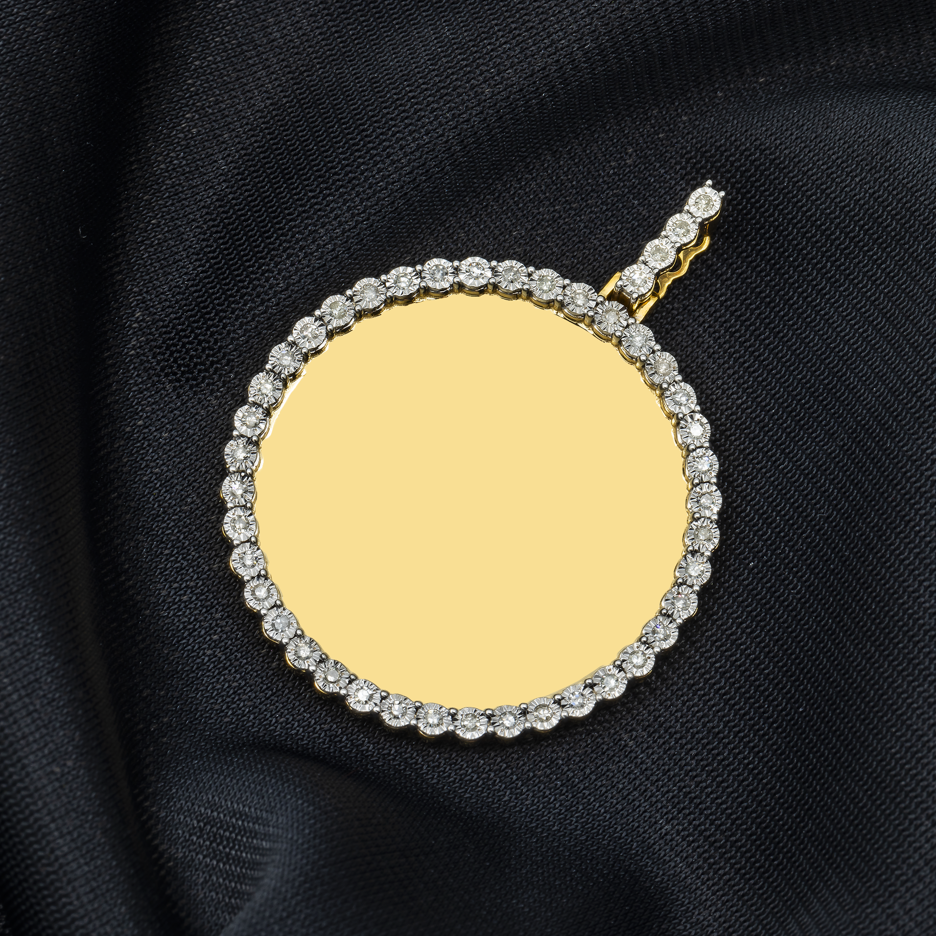 10K GOLD DIAMOND CIRCLE PICTURE PENDANT 0.36 CT