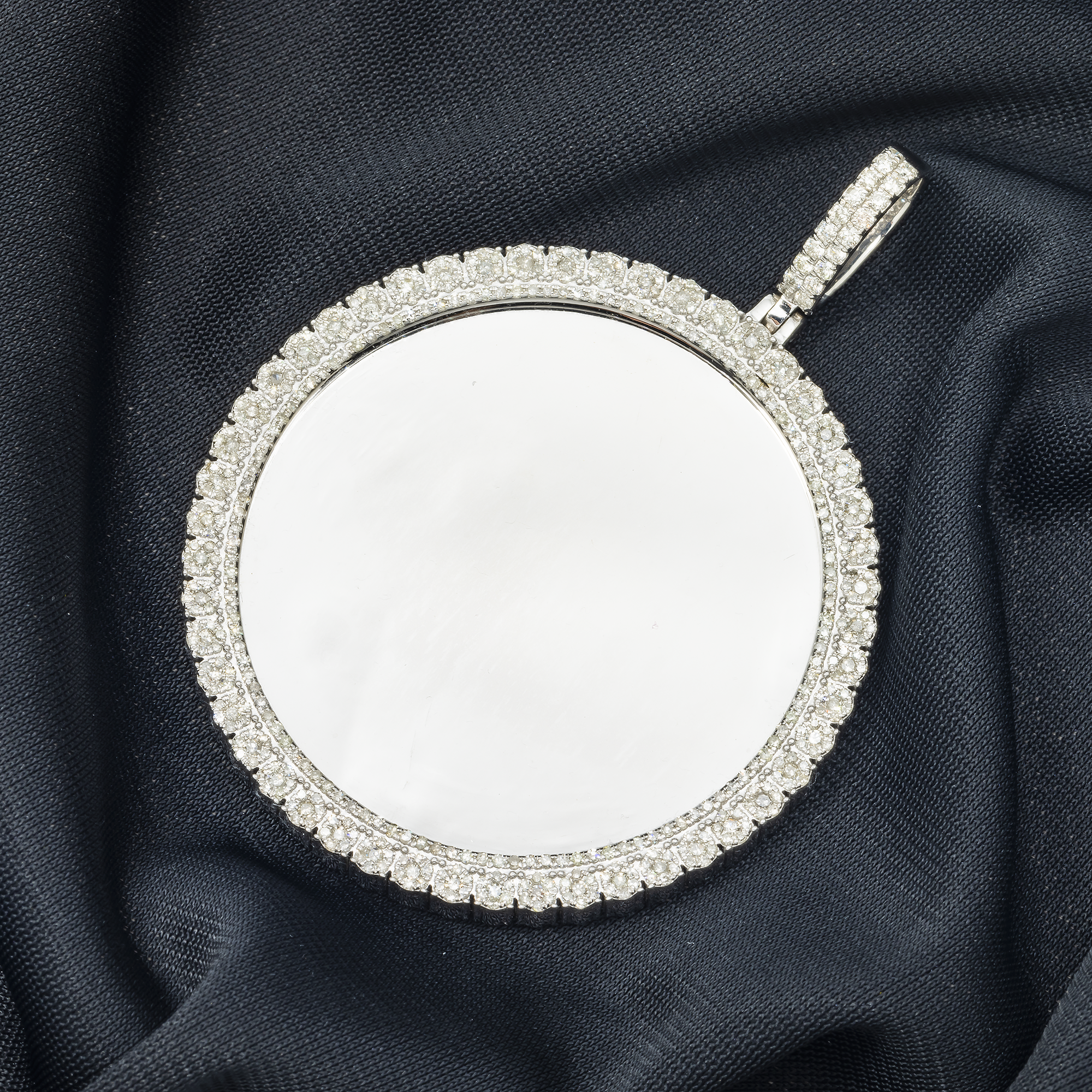 10K GOLD DIAMOND CLUSTER CIRCLE PICTURE PENDANT 3.06 CT