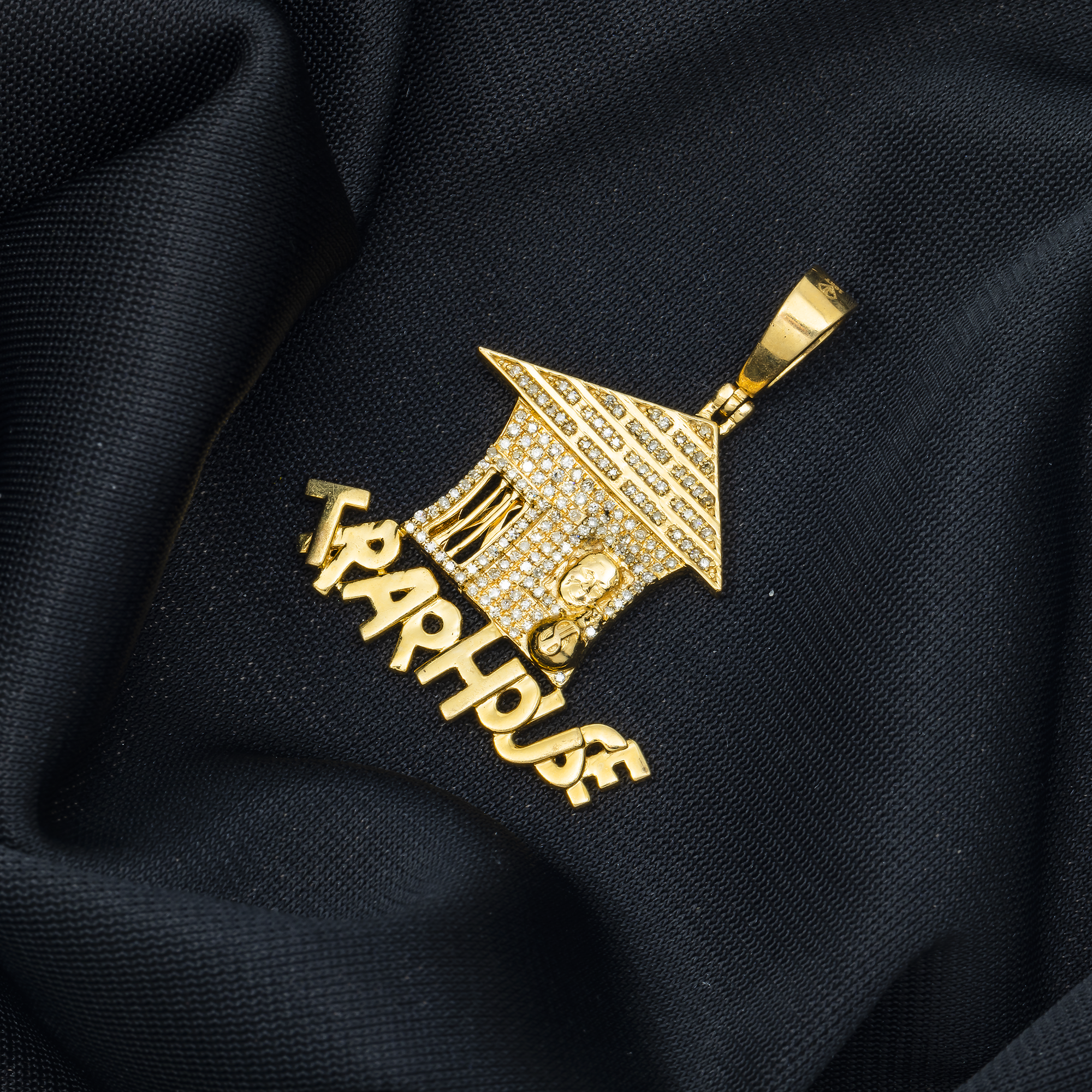 10K GOLD DIAMOND TRAP HOUSE PENDANT 0.35 CTW