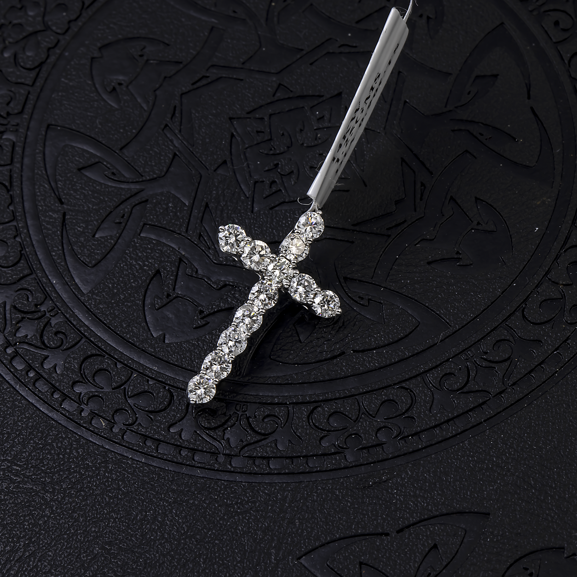 14K GOLD ROUND DIAMOND CROSS PENDANT 0.90 CT