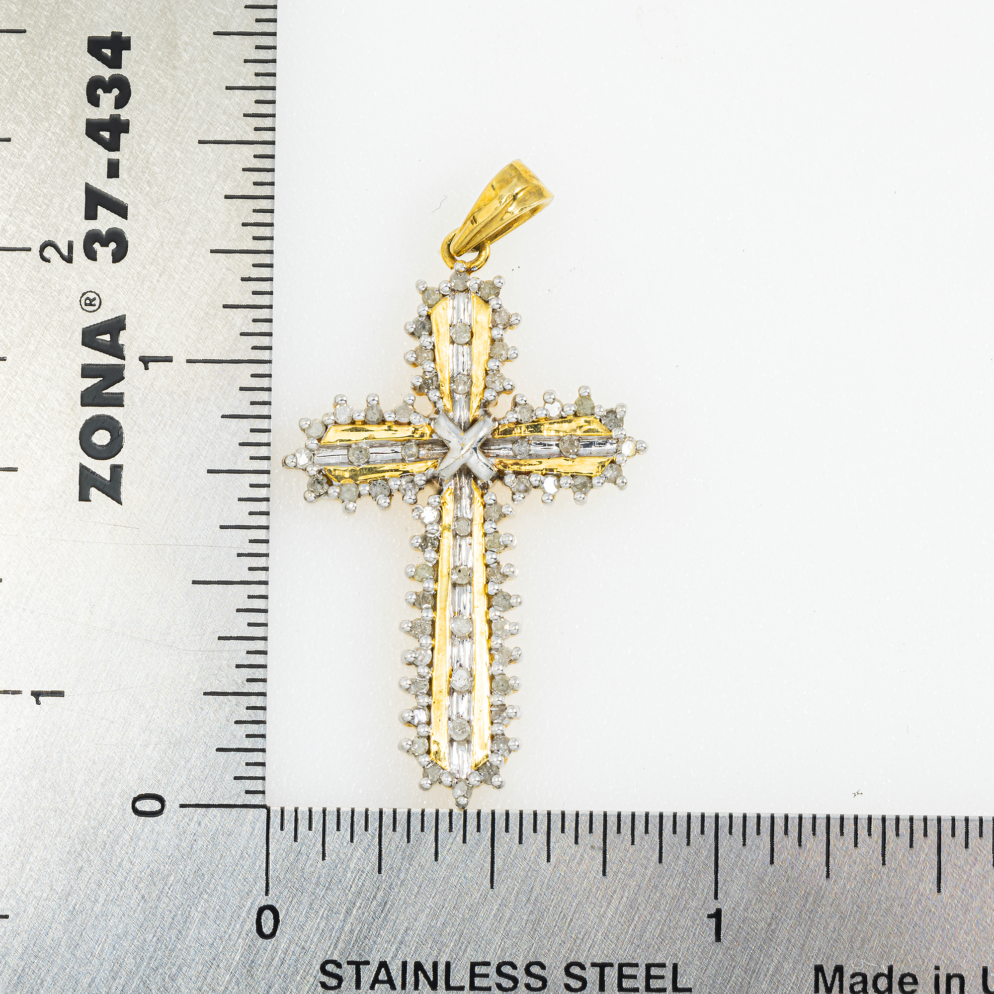 10K GOLD DIAMOND CROSS PENDANT 0.50 CT