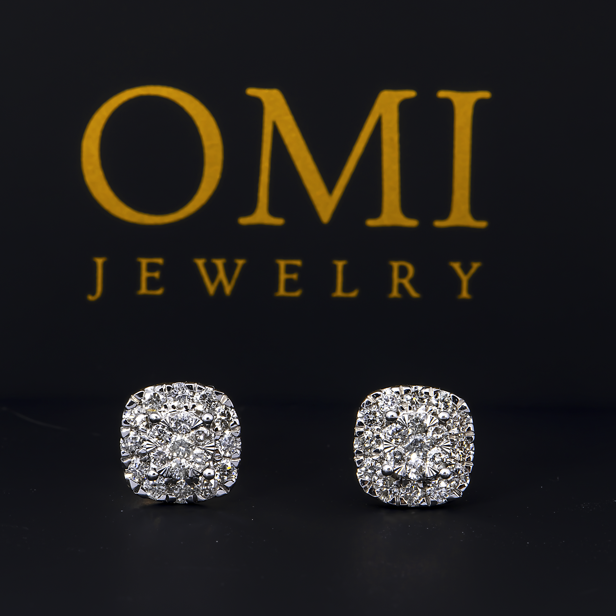 14K GOLD ROUND DIAMOND CLUSTER EARRINGS 0.51 CTW