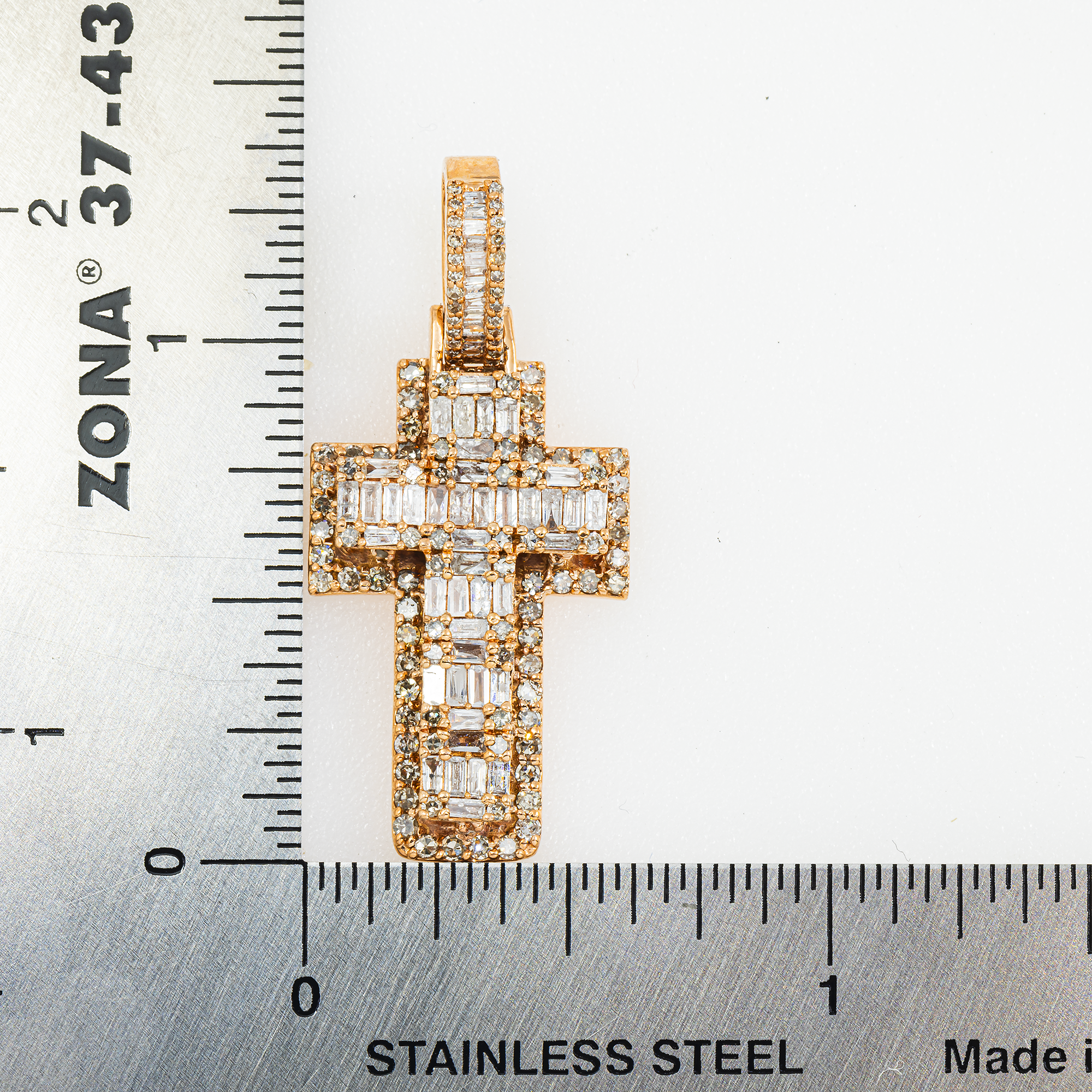 14K GOLD BAGUETTE AND ROUND DIAMOND CROSS PENDANT 1.53 CT