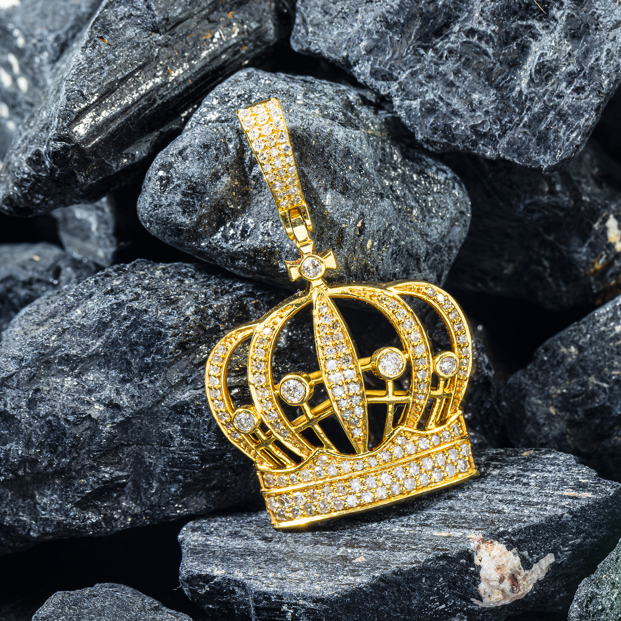 10K GOLD DIAMOND ROYAL CROWN PENDANT 1.10 CT