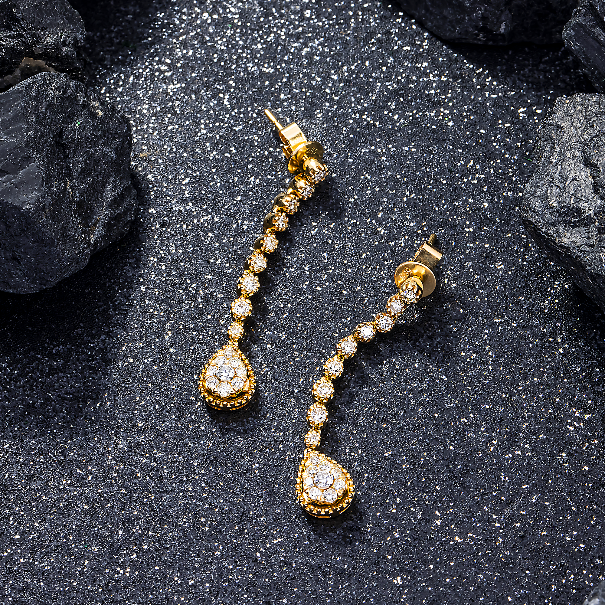 14K GOLD ROUND DIAMOND CLUSTER DROP EARRINGS 0.90 CT