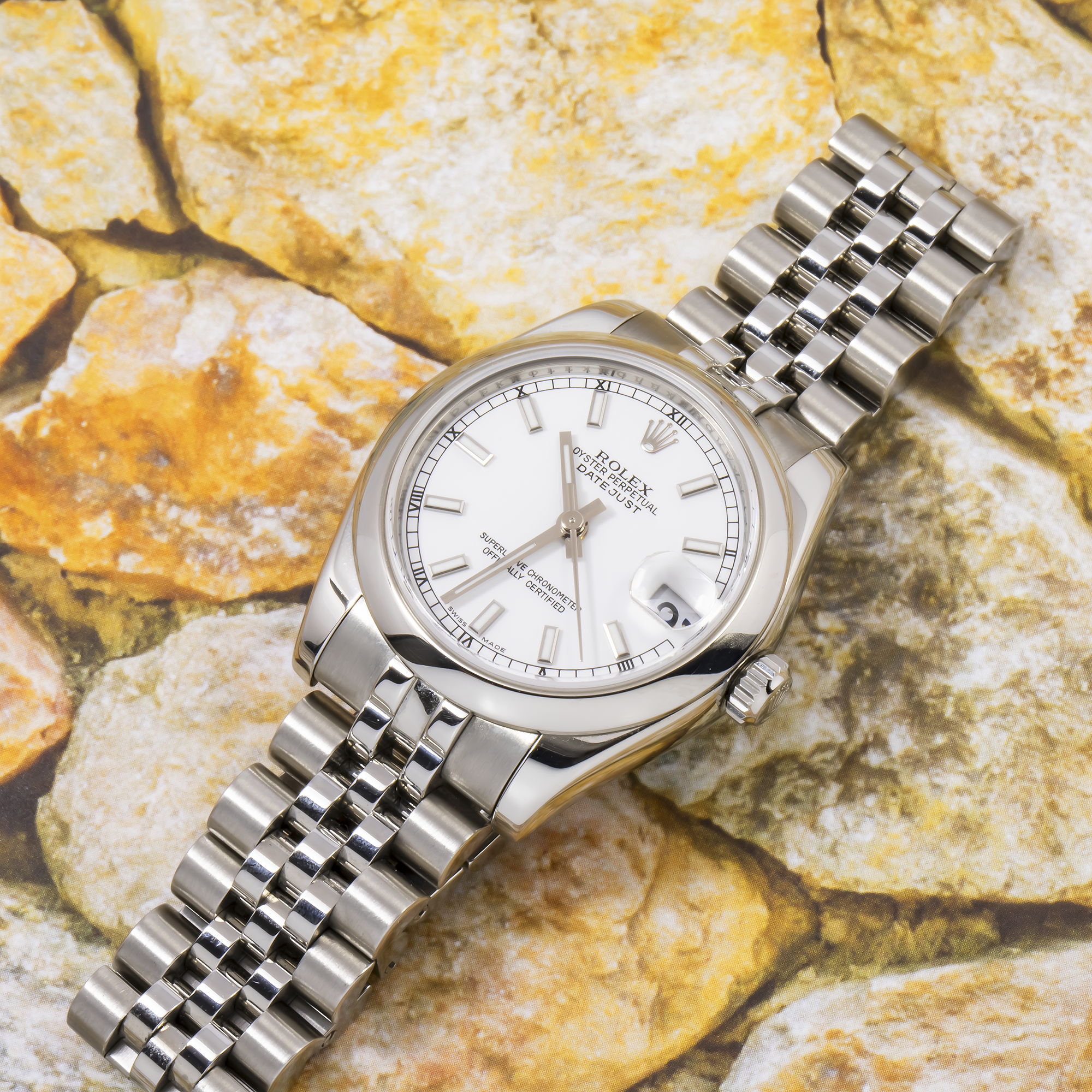 Rolex Datejust 31MM 178240 White Dial Smooth Bezel Stainless Steel Rolex Datejust 31MM 178240 White Dial Smooth Bezel Stainless Steel