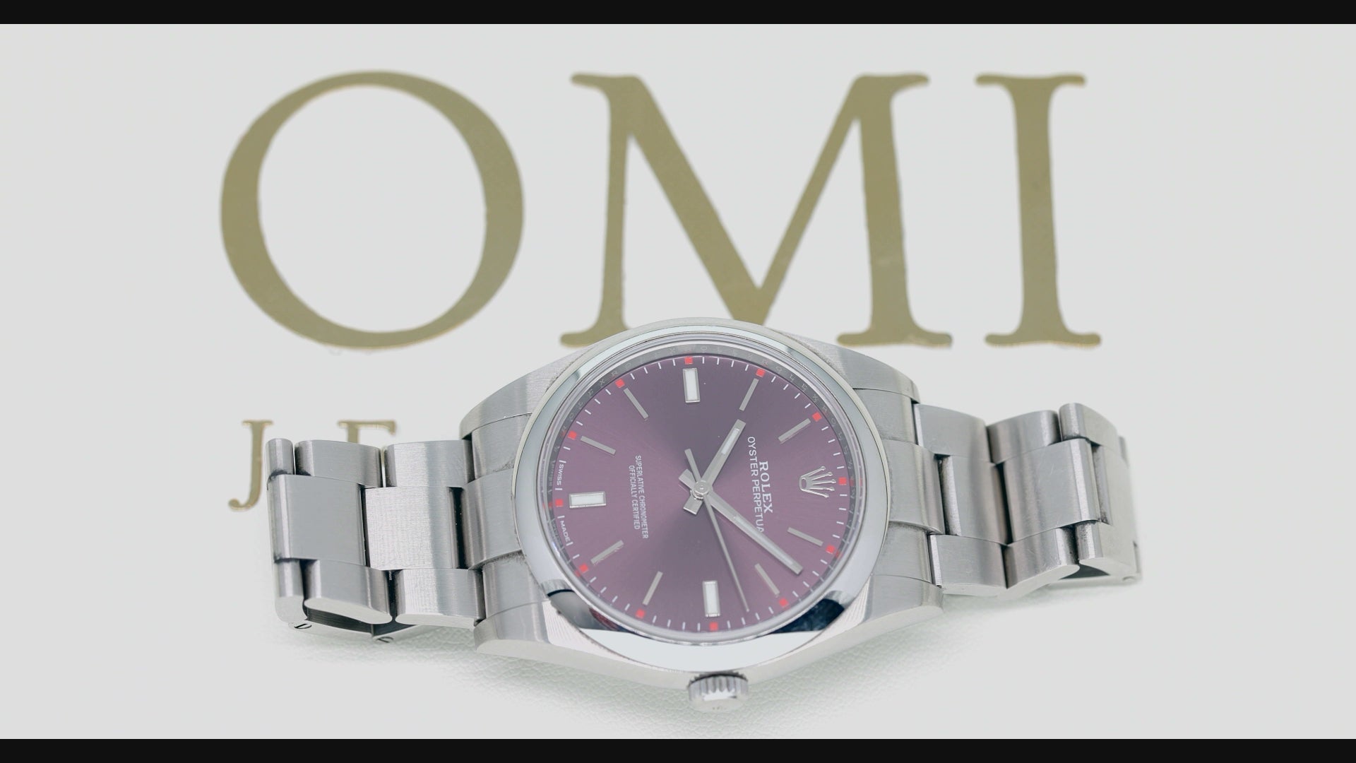 Rolex Oyster Perpetual 39MM 114300 Purple Dial Smooth Bezel Stainless Steel Oyster Bracelet