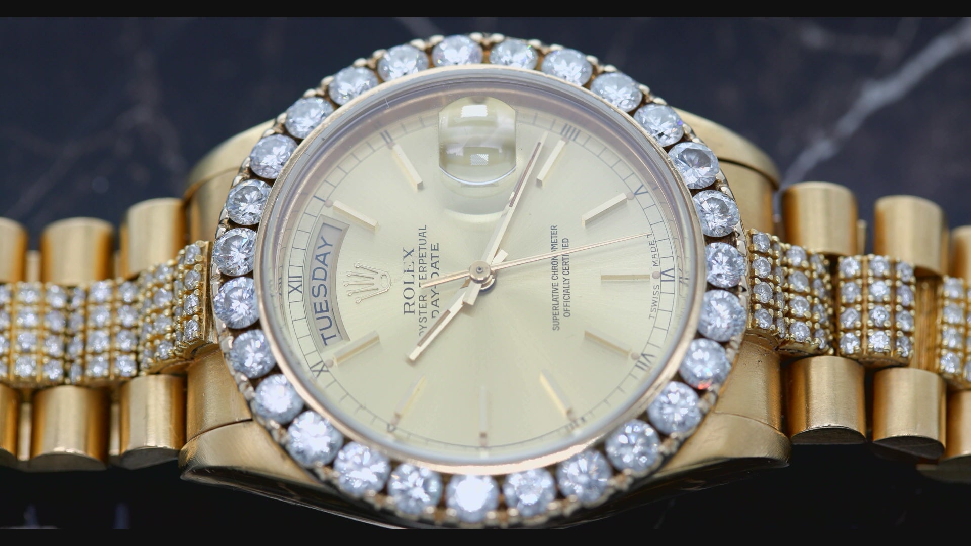 Rolex Day-Date 36MM 18078 Champagne Dial Diamond Bezel 18K Yellow Gold President Bracelet