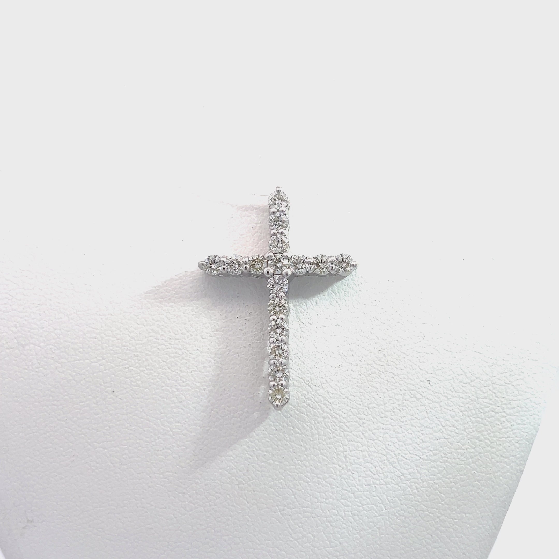 PY1240W DPE373 14KWG • 1 9CT 11250.00 2.70 GR__2024-06-17-11-08-00.mp4