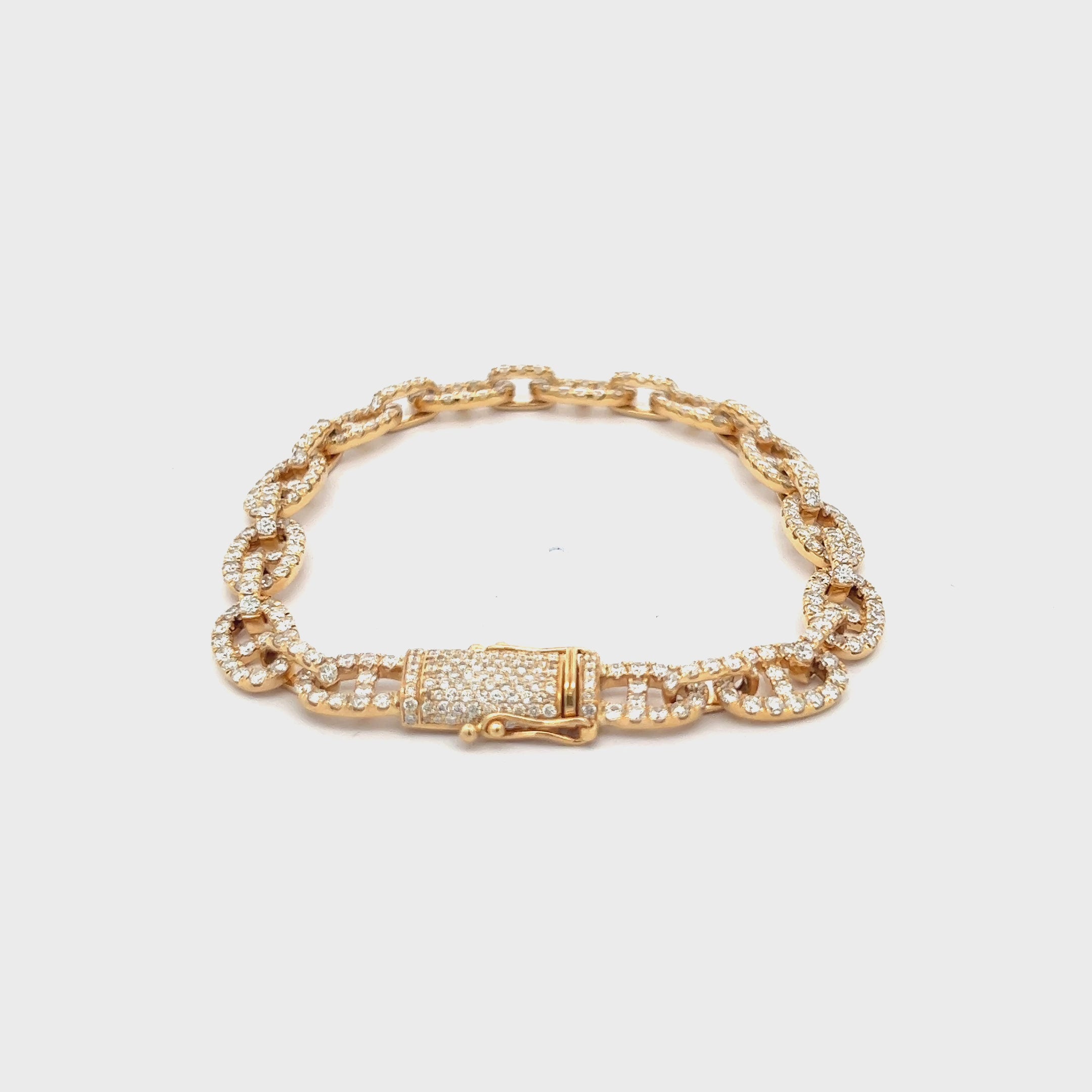 MBR3944Y-8 $52,990.00 14KY 7.60CTW DIAMOND MARINER LINK BRACELET - 8.0-8MM__2024-04-18-13-19-06.mp4