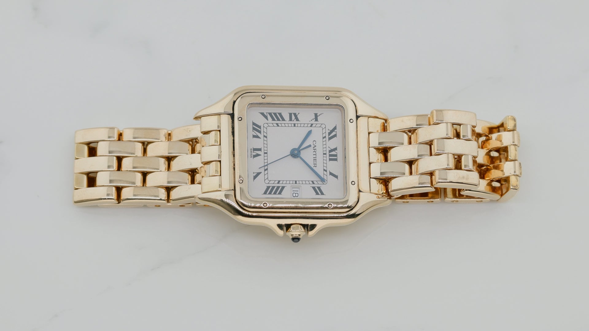 Cartier Panthère 887968 29MM Off-White Dial With Yellow Gold Bracelet