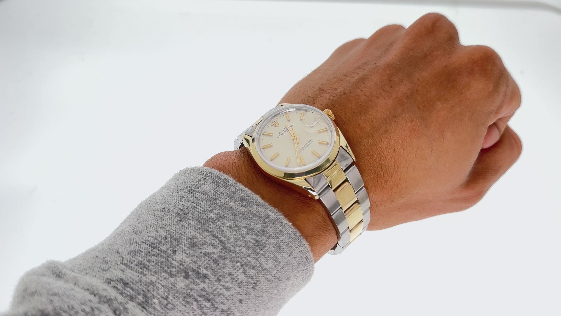 Rolex Date 34MM 1550 Ivory Dial Smooth Bezel Two Tone Yellow Gold Oyster Bracelet