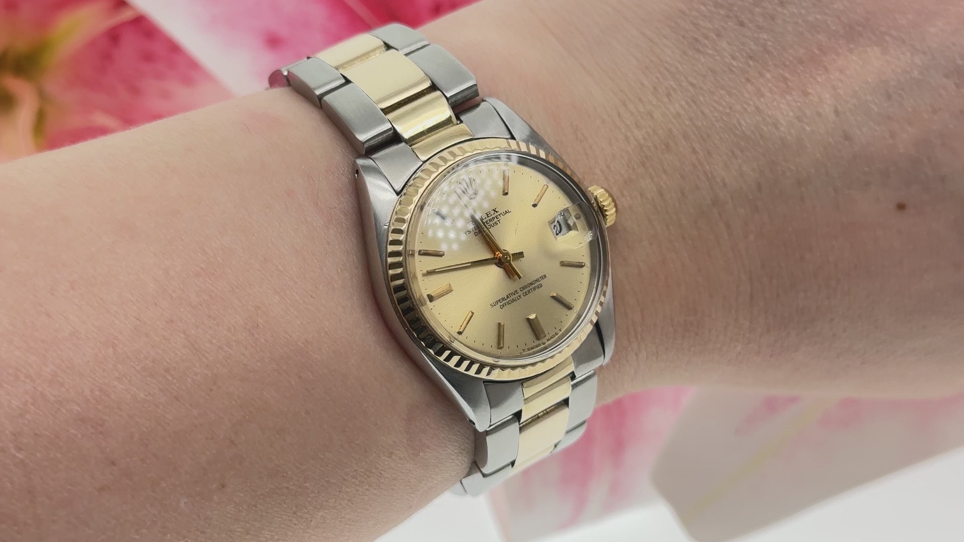 Rolex Datejust 31MM 6827 Champagne Dial Fluted Bezel Two Tone Yellow Gold Oyster Bracelet