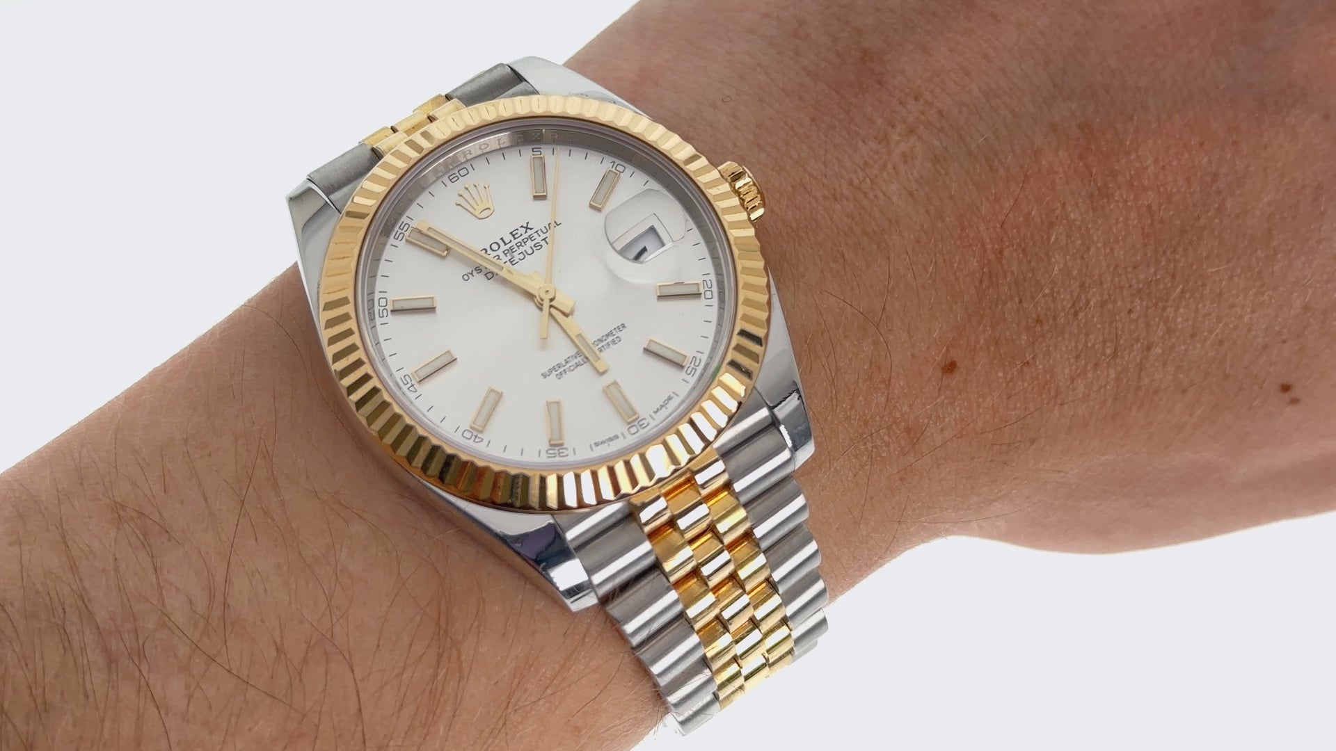 Rolex Datejust 41MM 116333 White Dial Fluted Bezel Two Tone Yellow Gold Oyster Bracelet