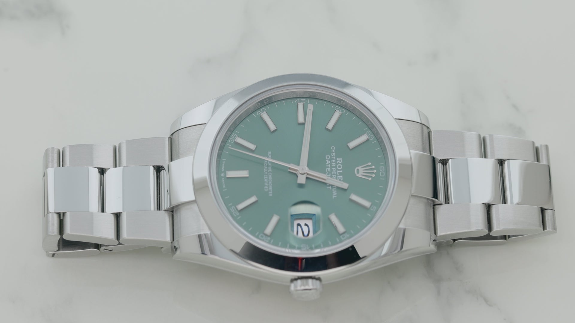 Rolex Datejust 41MM 126300 Green Dial Smooth Bezel Stainless Steel Oyster Bracelet