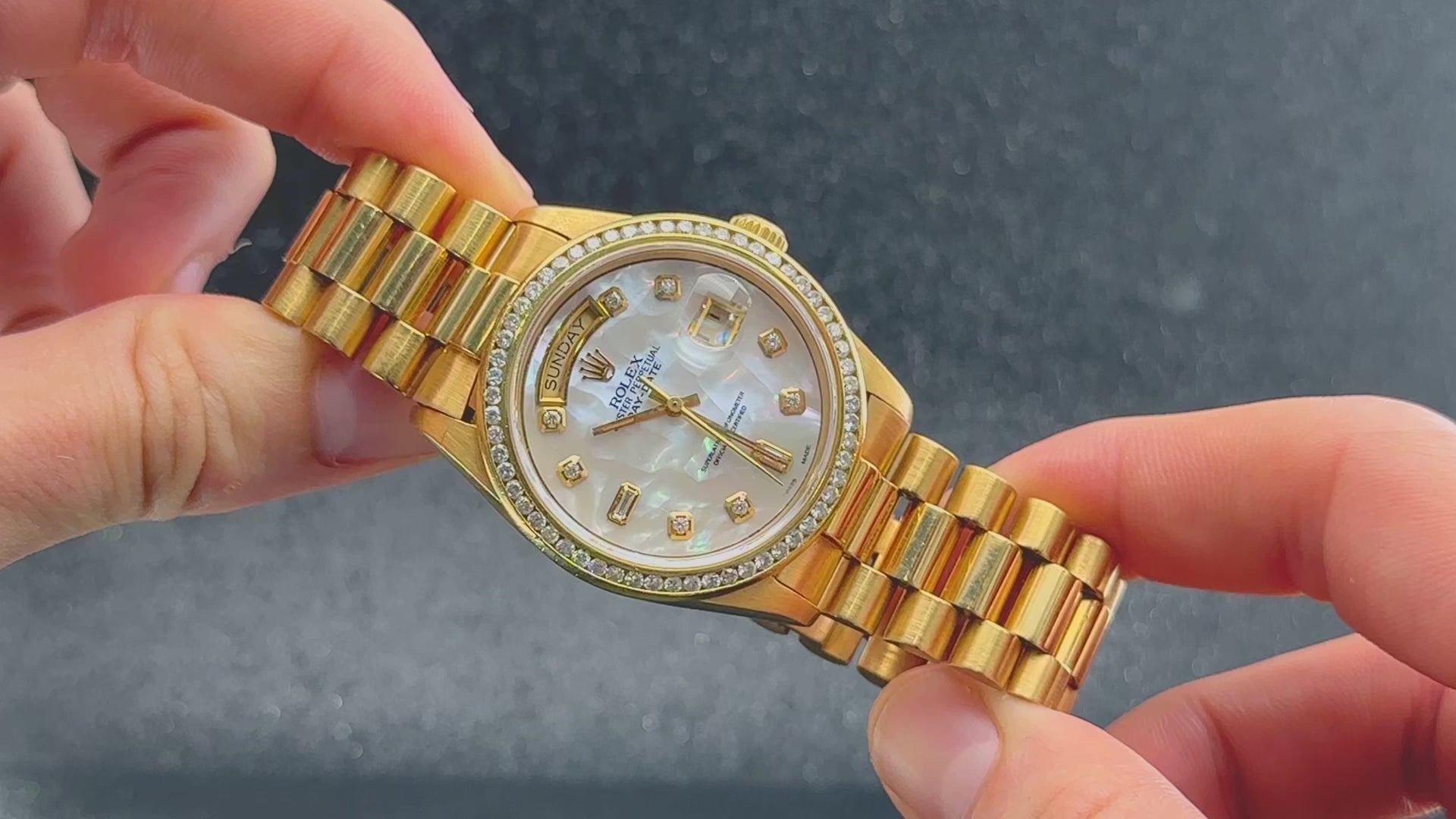 Rolex Day-Date 36MM 18038 Mother of Pearl Diamond Dial Diamond Bezel 18K Yellow Gold President Bracelet