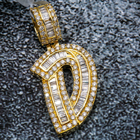 UNISEX DIAMOND INITIAL ITALIC D PENDANT WITH 1.85 CT DIAMONDS