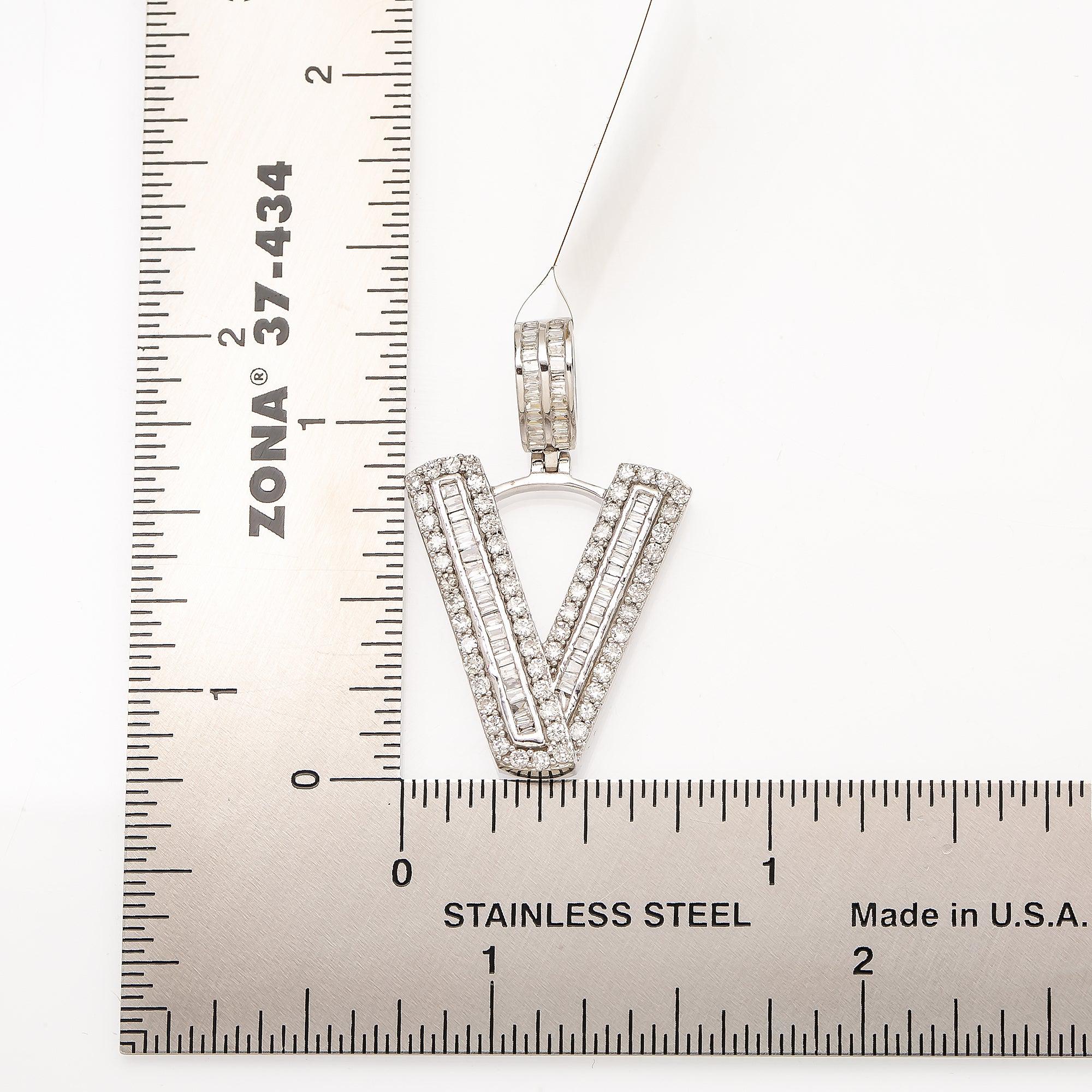 14K WHITE GOLD DIAMOND LETTER V PENDANT 0.99 CT