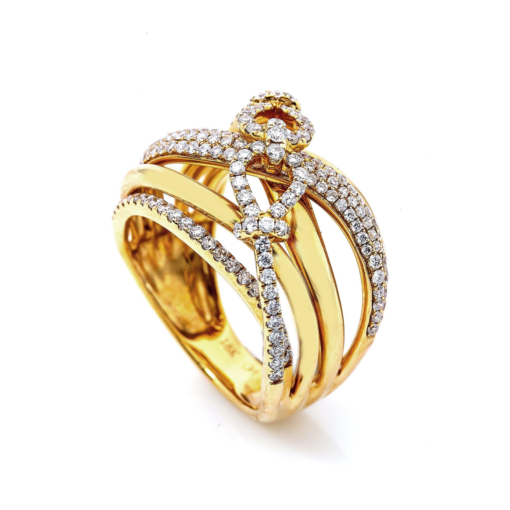 18K Yellow Gold Oval Diamond Ring